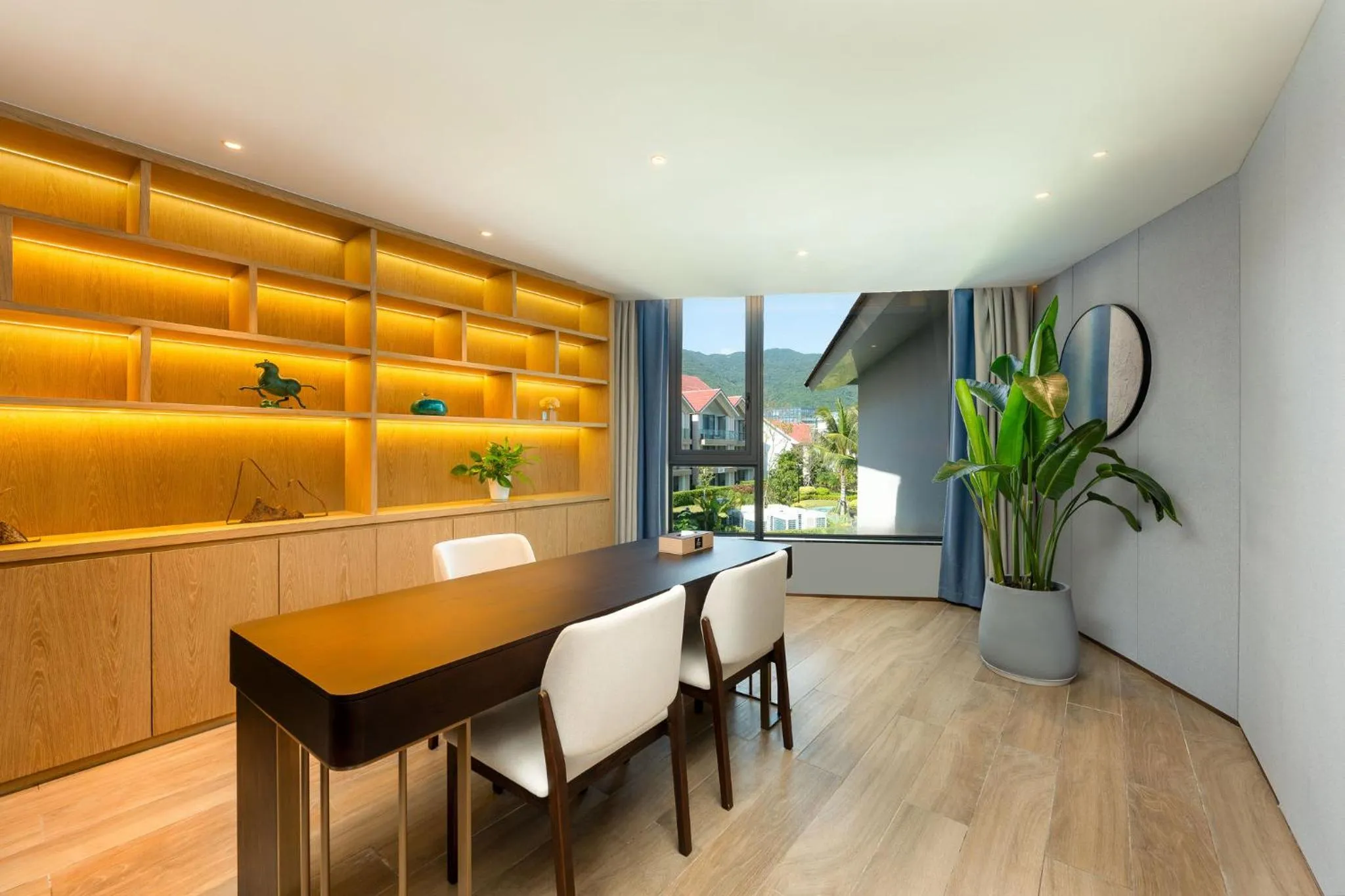 Bedroom in Holiday Inn Hainan Xiangshui Bay by IHG