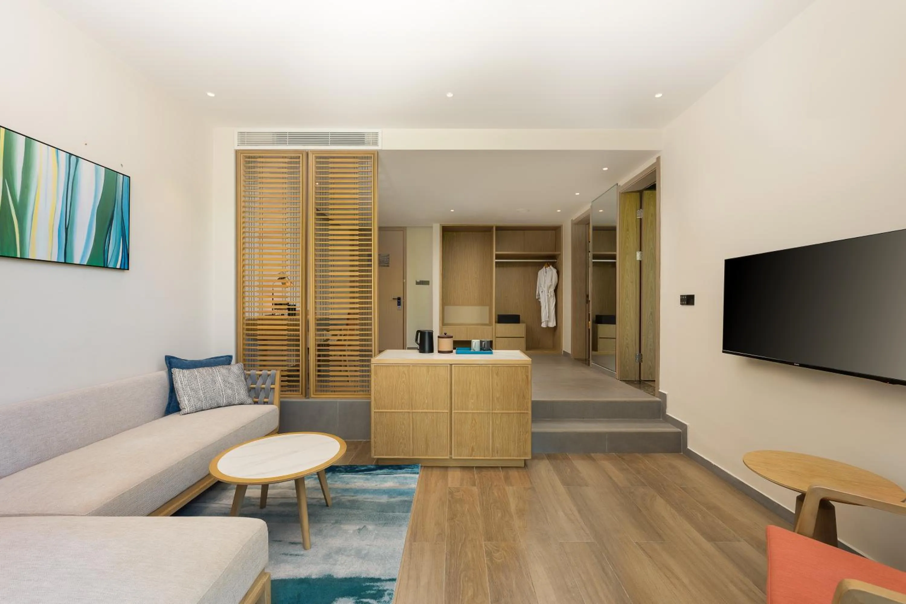 Living room in Holiday Inn Hainan Xiangshui Bay by IHG