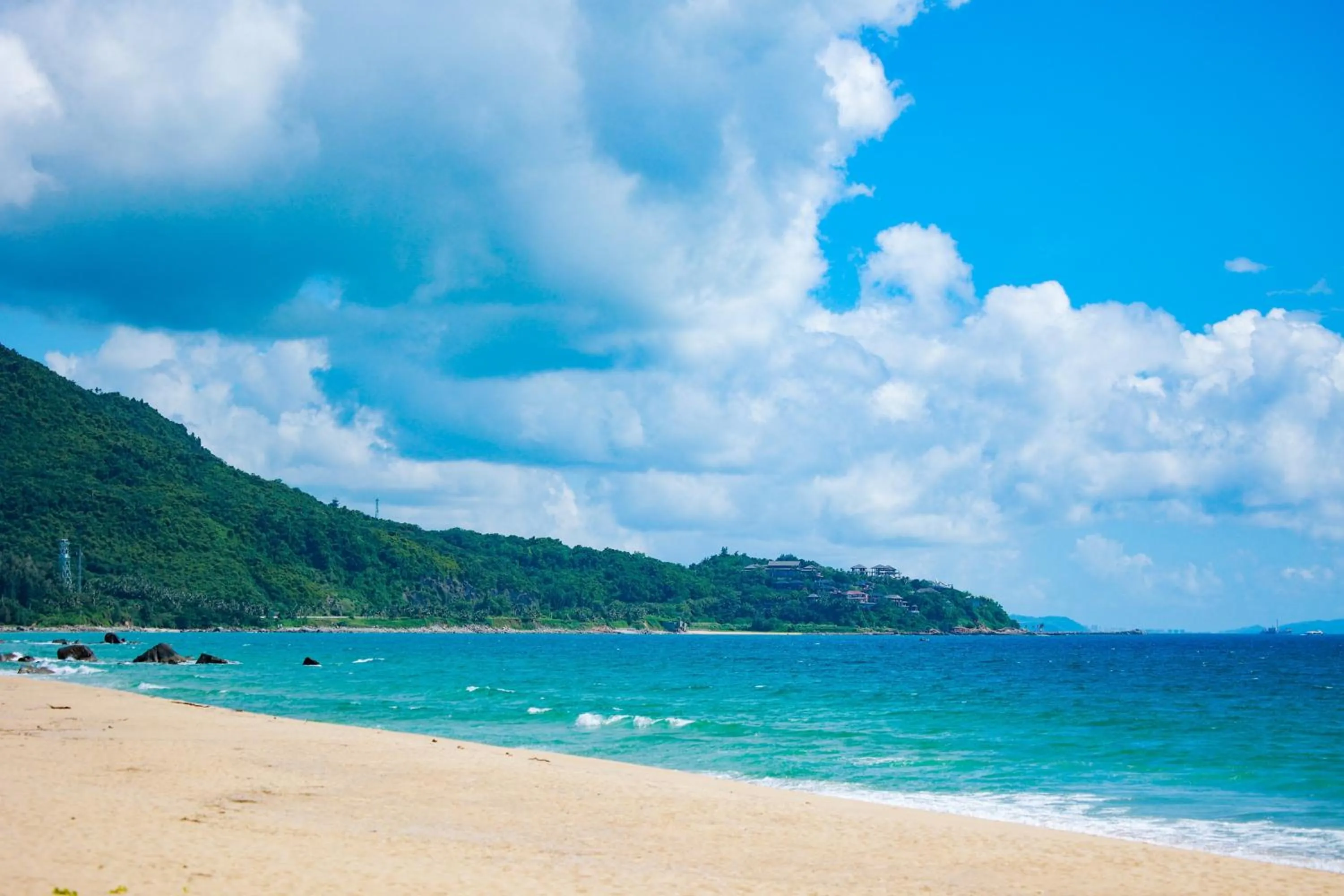 Beach in Holiday Inn Hainan Xiangshui Bay by IHG