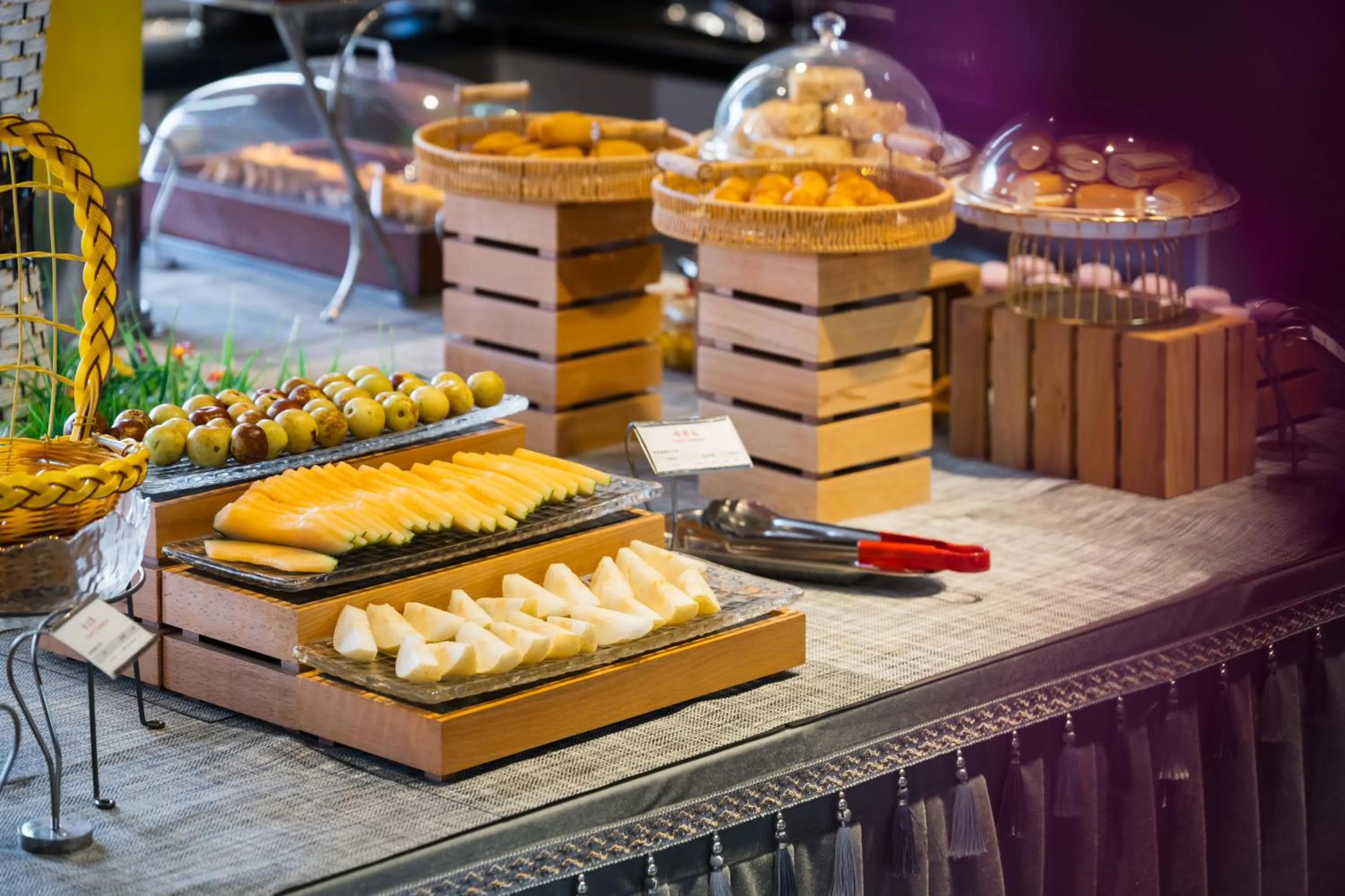 Breakfast in Paco Hotel Shuiyin Road Guangzhou