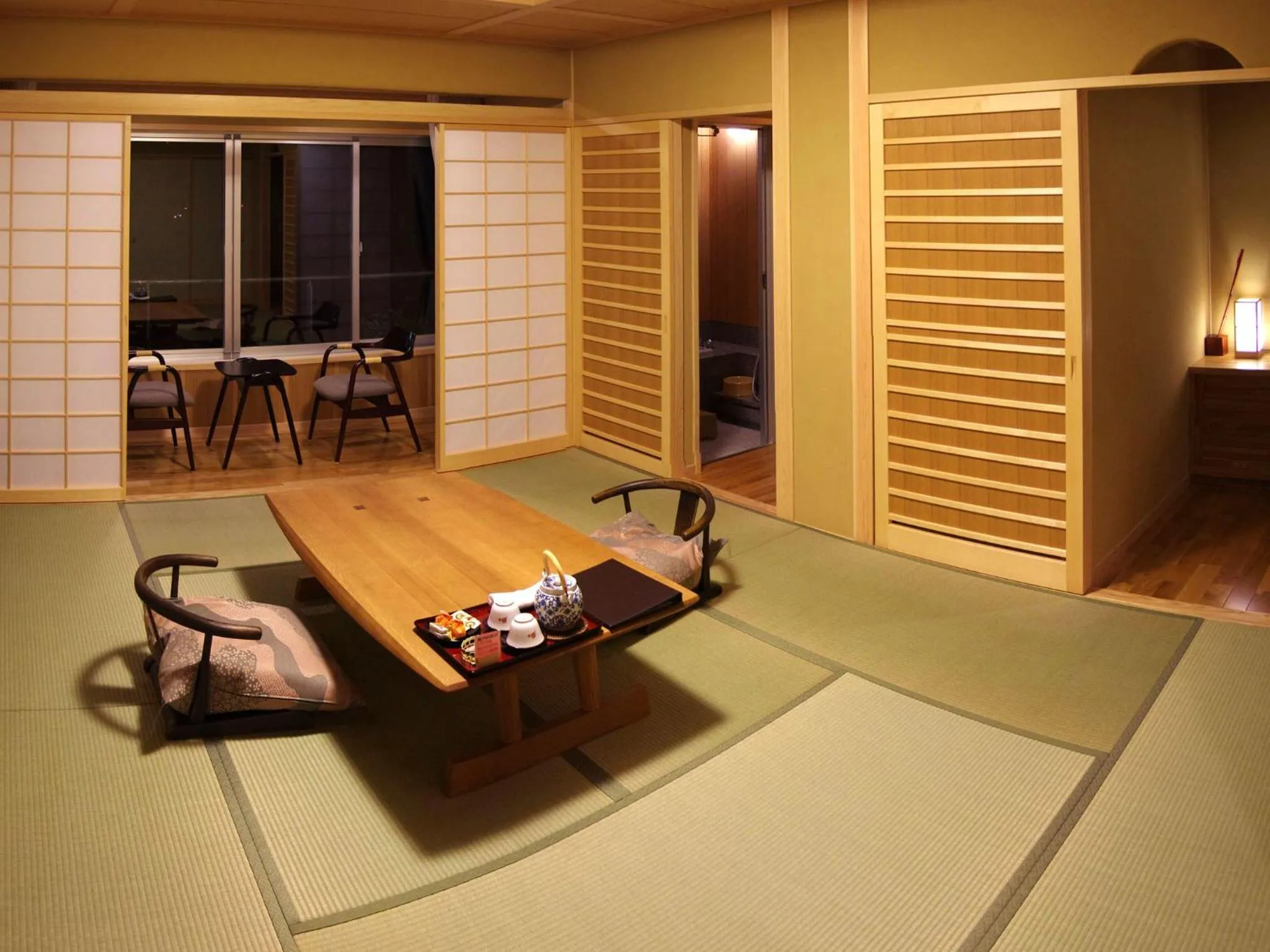 Photo of the whole room in Gero Onsen Yukyunohana