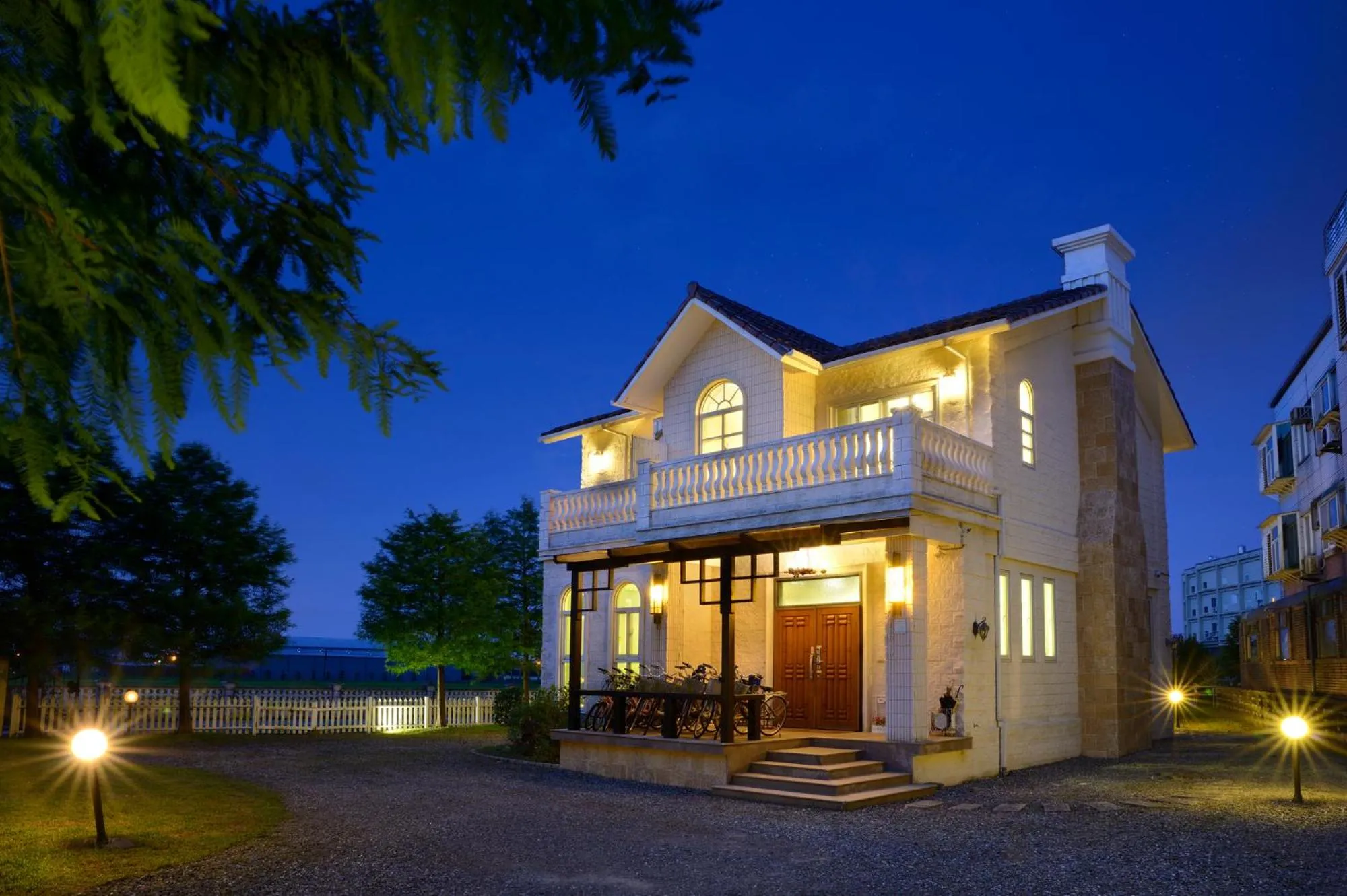 Property building in Dancing Butterfly Inn Family sliding BnB