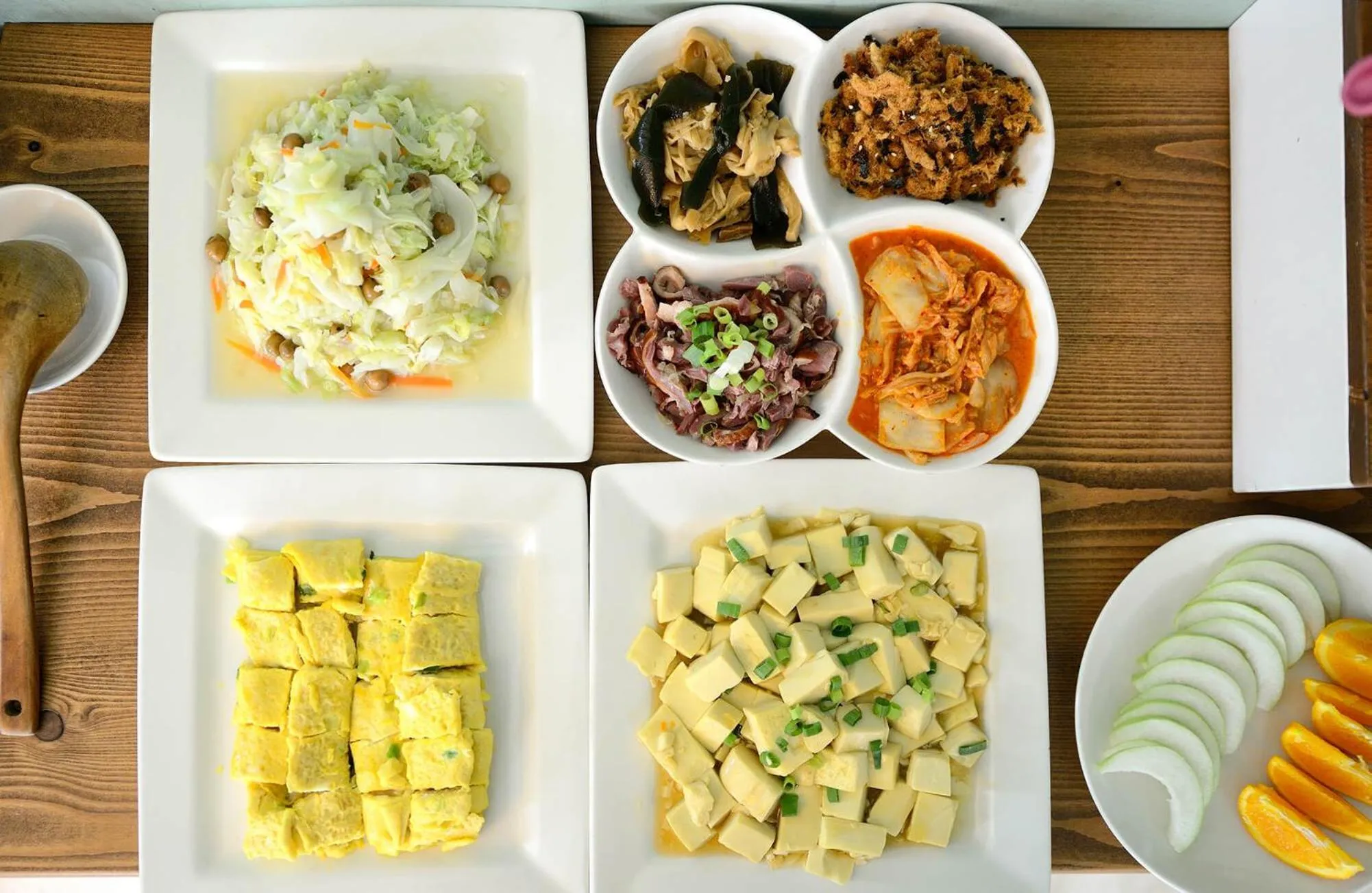 Food and drinks in Dancing Butterfly Inn Family sliding BnB