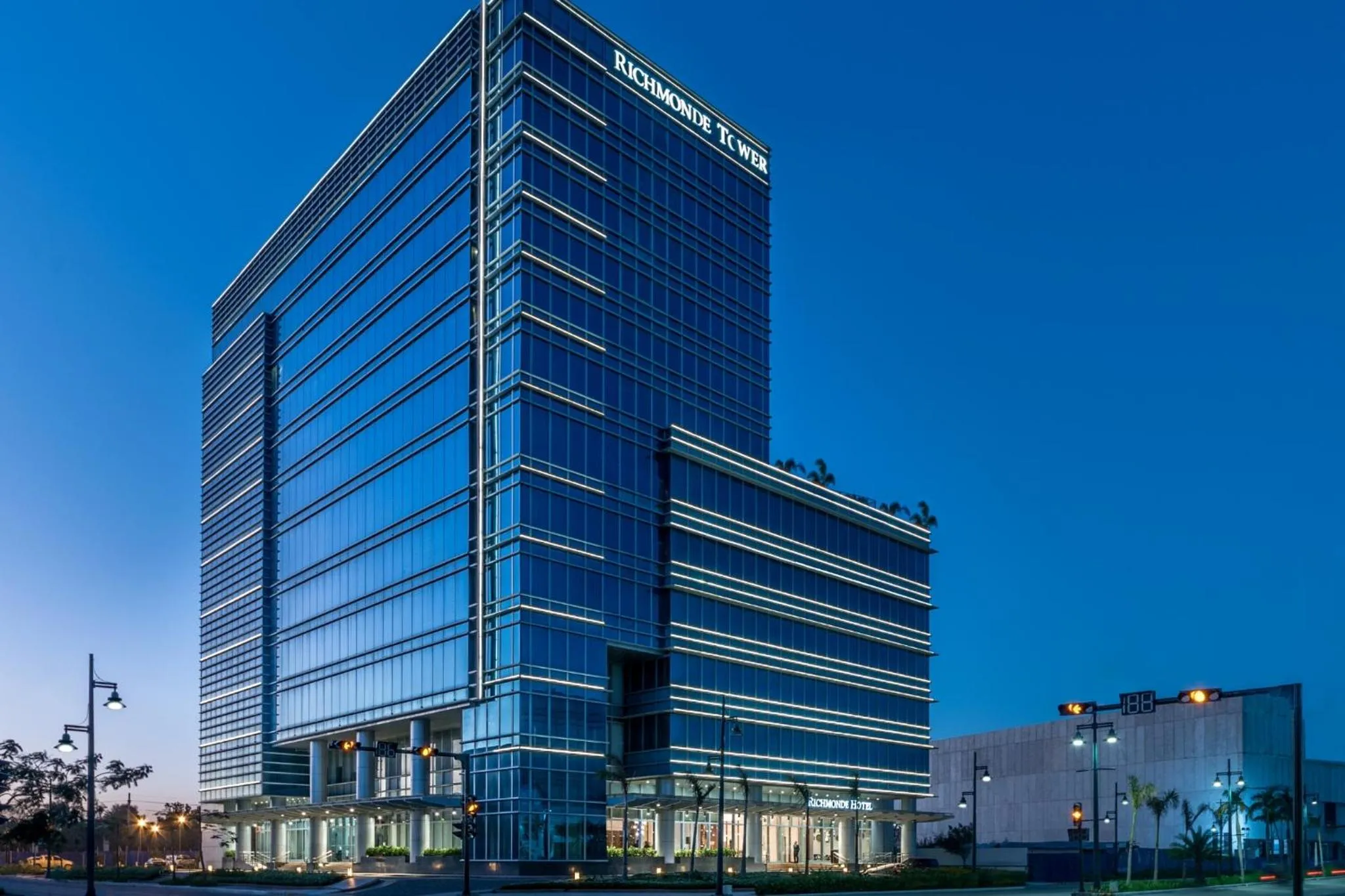 Property building in Richmonde Hotel Iloilo