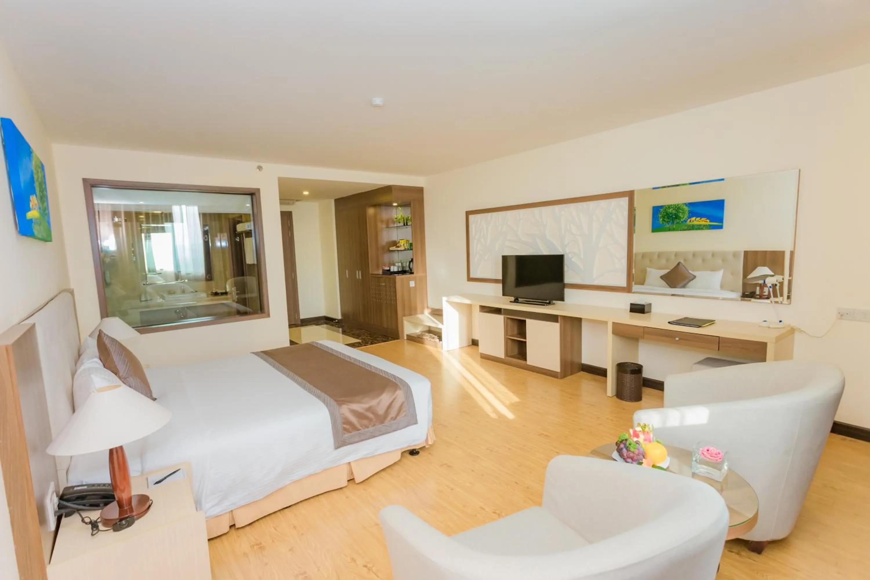 Photo of the whole room in Muong Thanh Grand Quang Nam