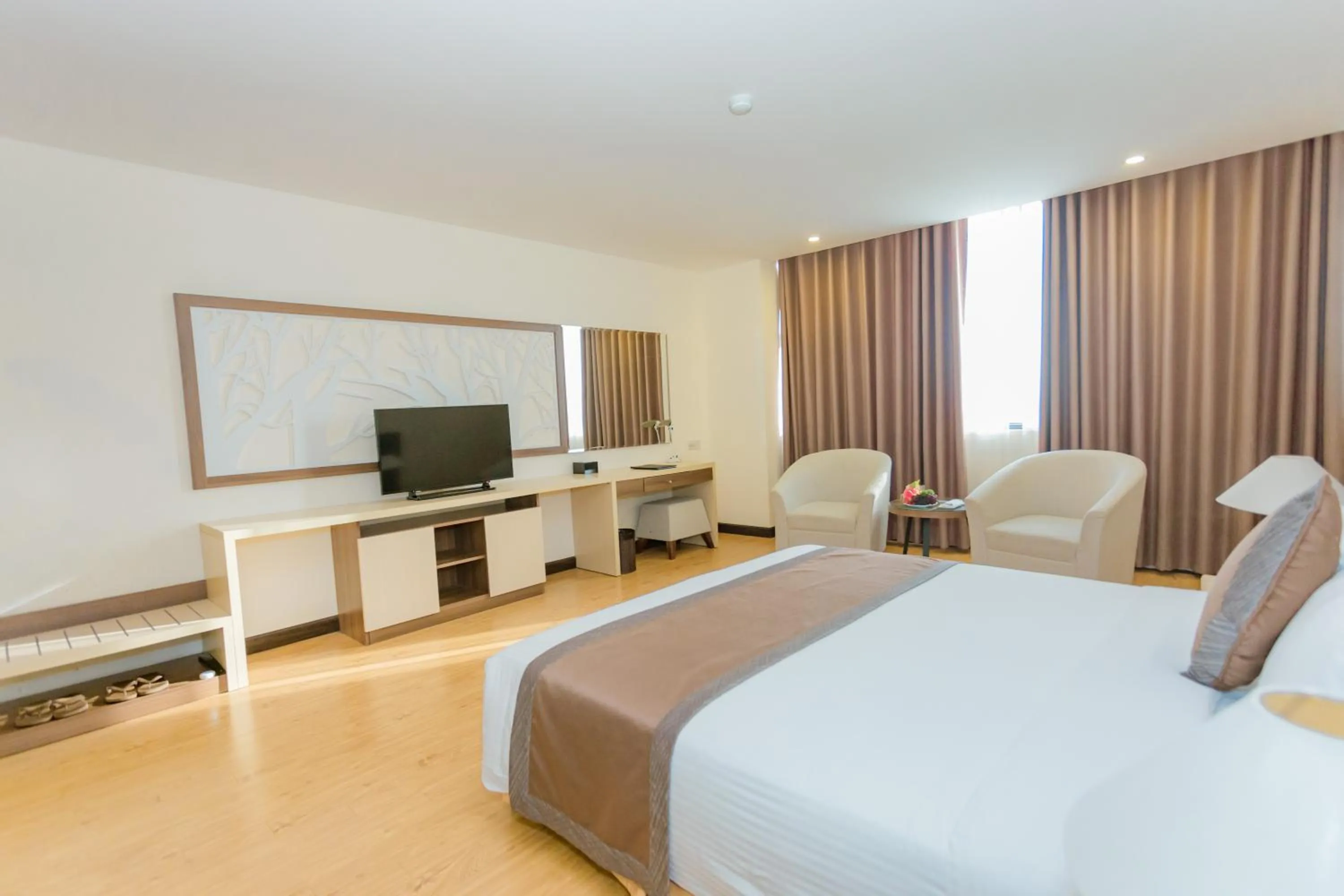 Photo of the whole room, Bed in Muong Thanh Grand Quang Nam