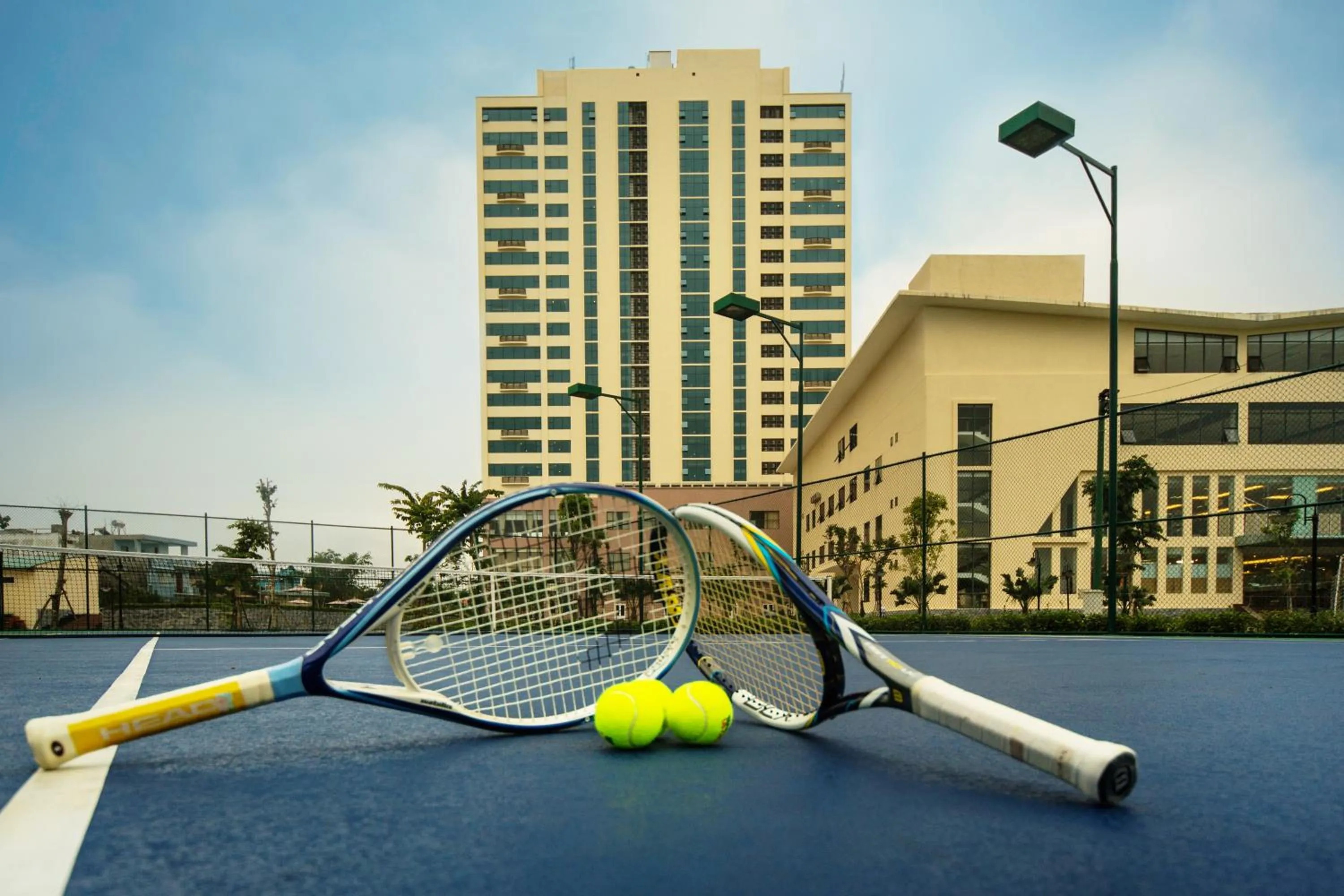 Tennis court in Muong Thanh Grand Quang Nam