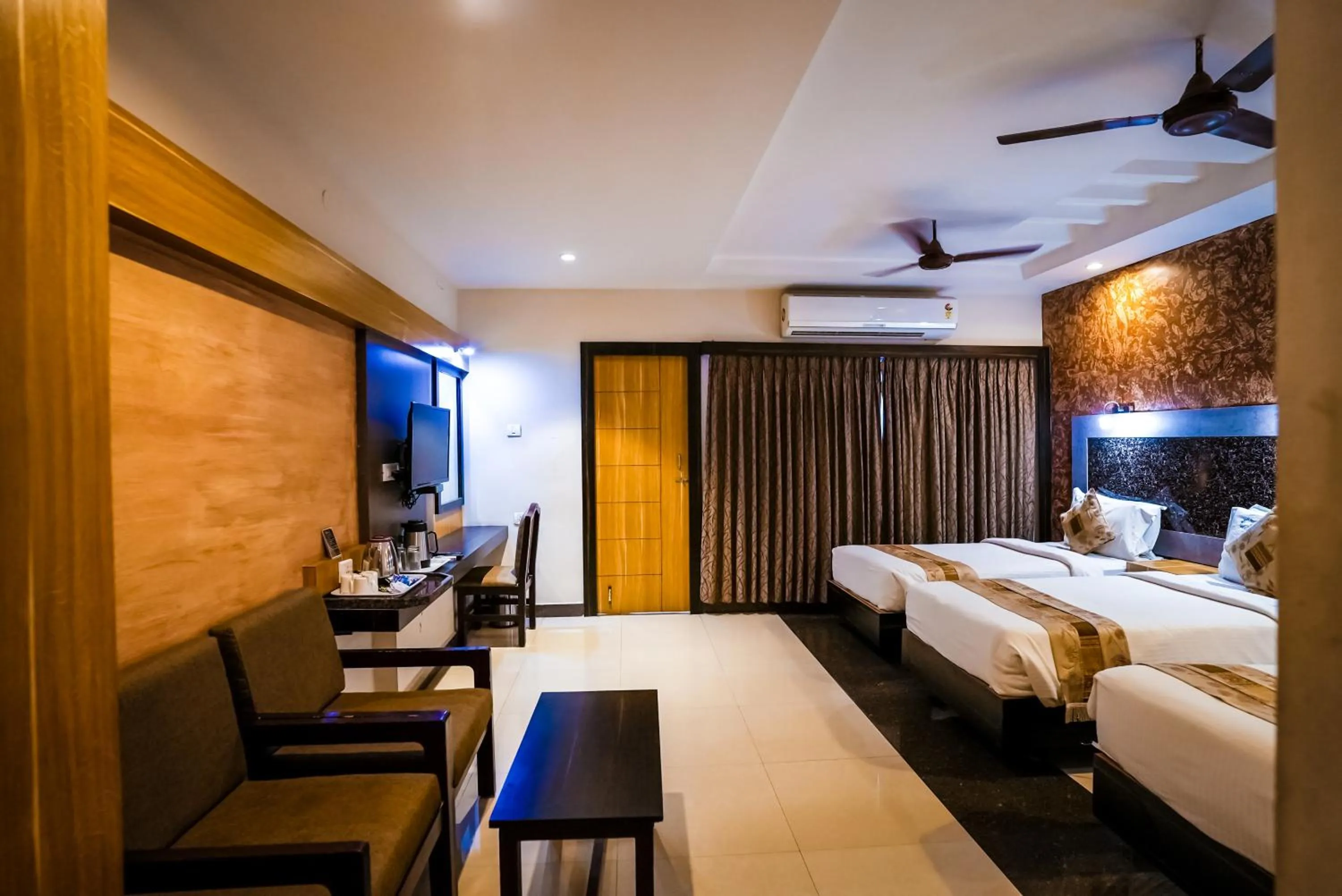 Bedroom, Bed in Hotel Mayas