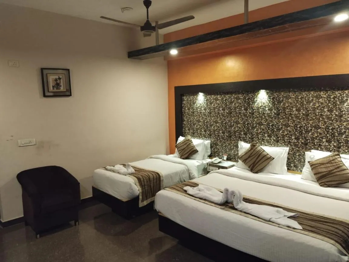 Bedroom, Bed in Hotel Mayas