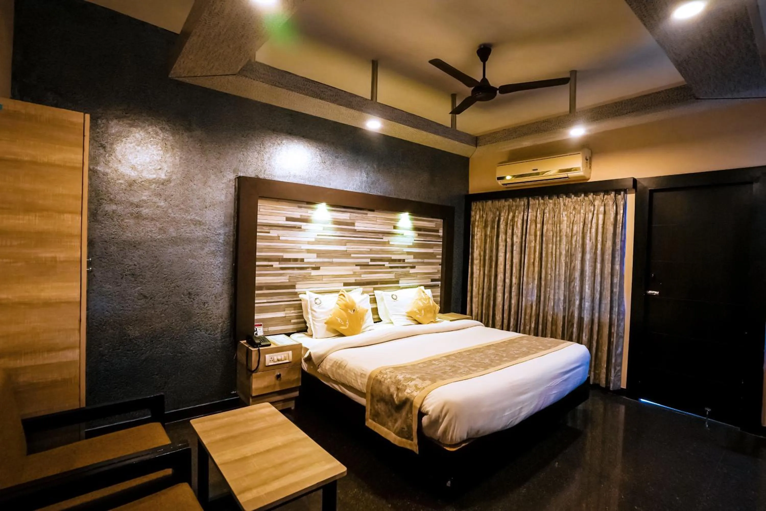 Bedroom, Bed in Hotel Mayas