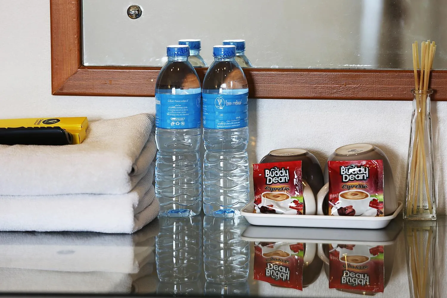 Drinks in V Place Residence