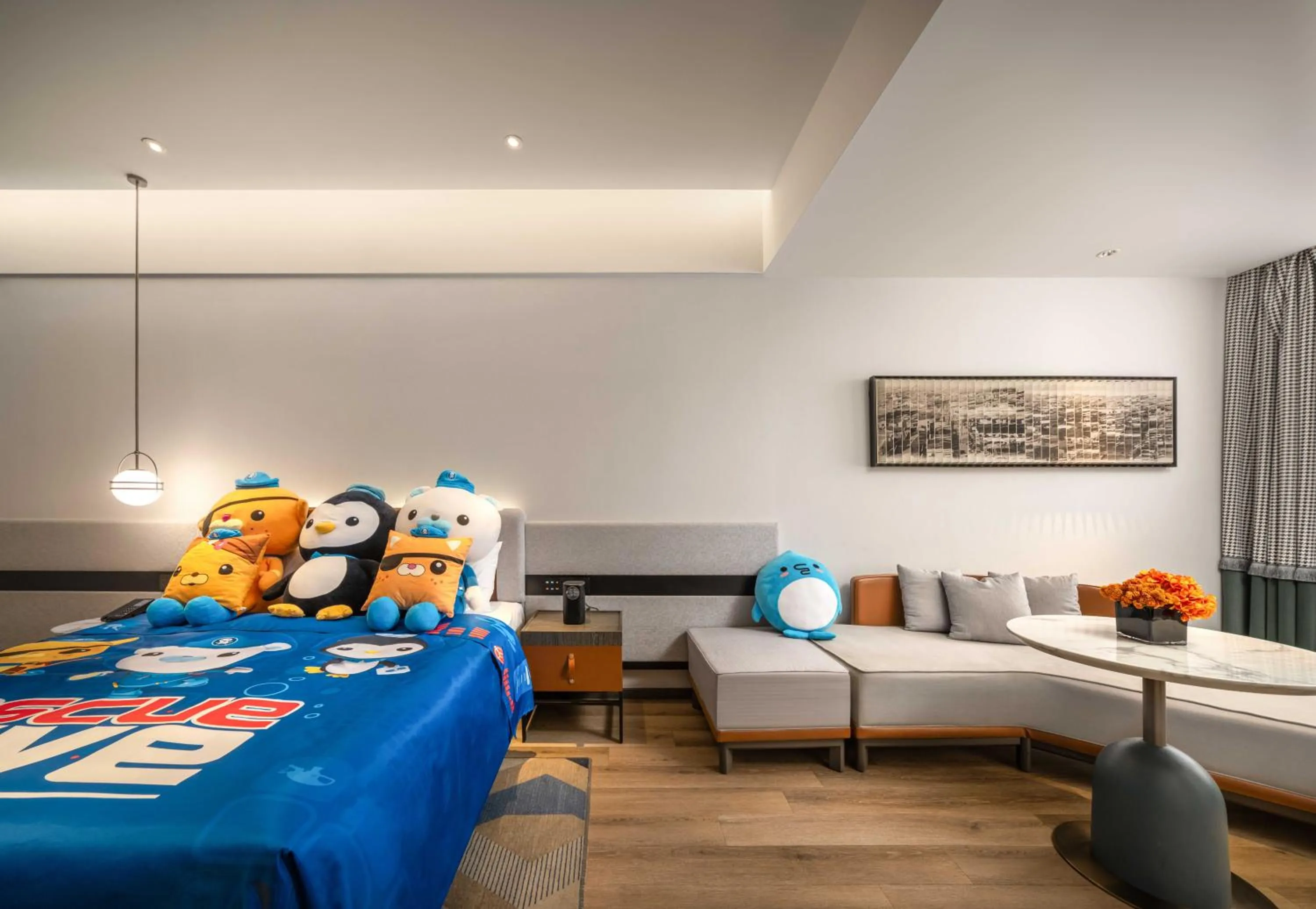 Living room, Bed in Grand Madison Wuhan Hankou on the Bund