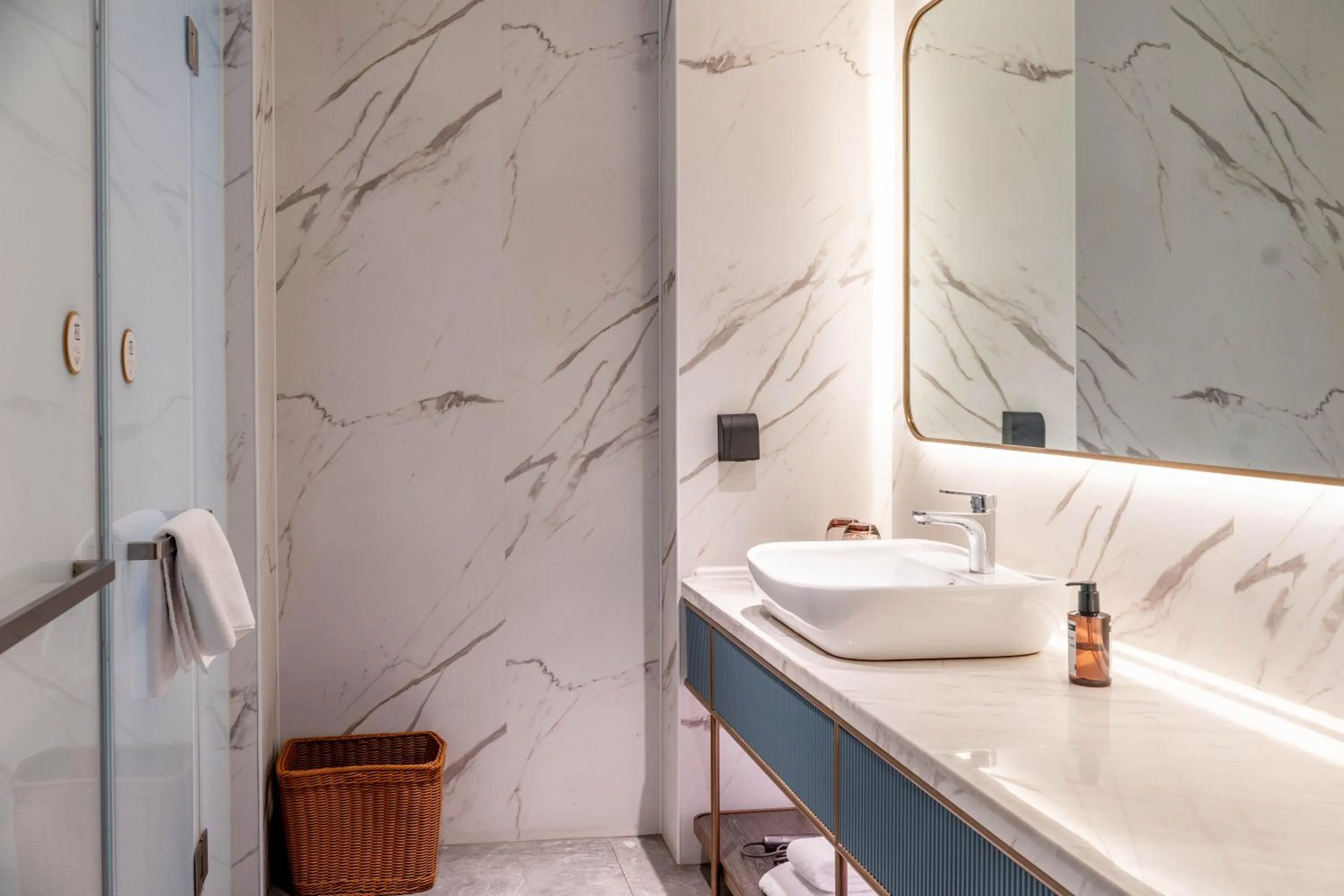 Bathroom in Grand Madison Wuhan Hankou on the Bund