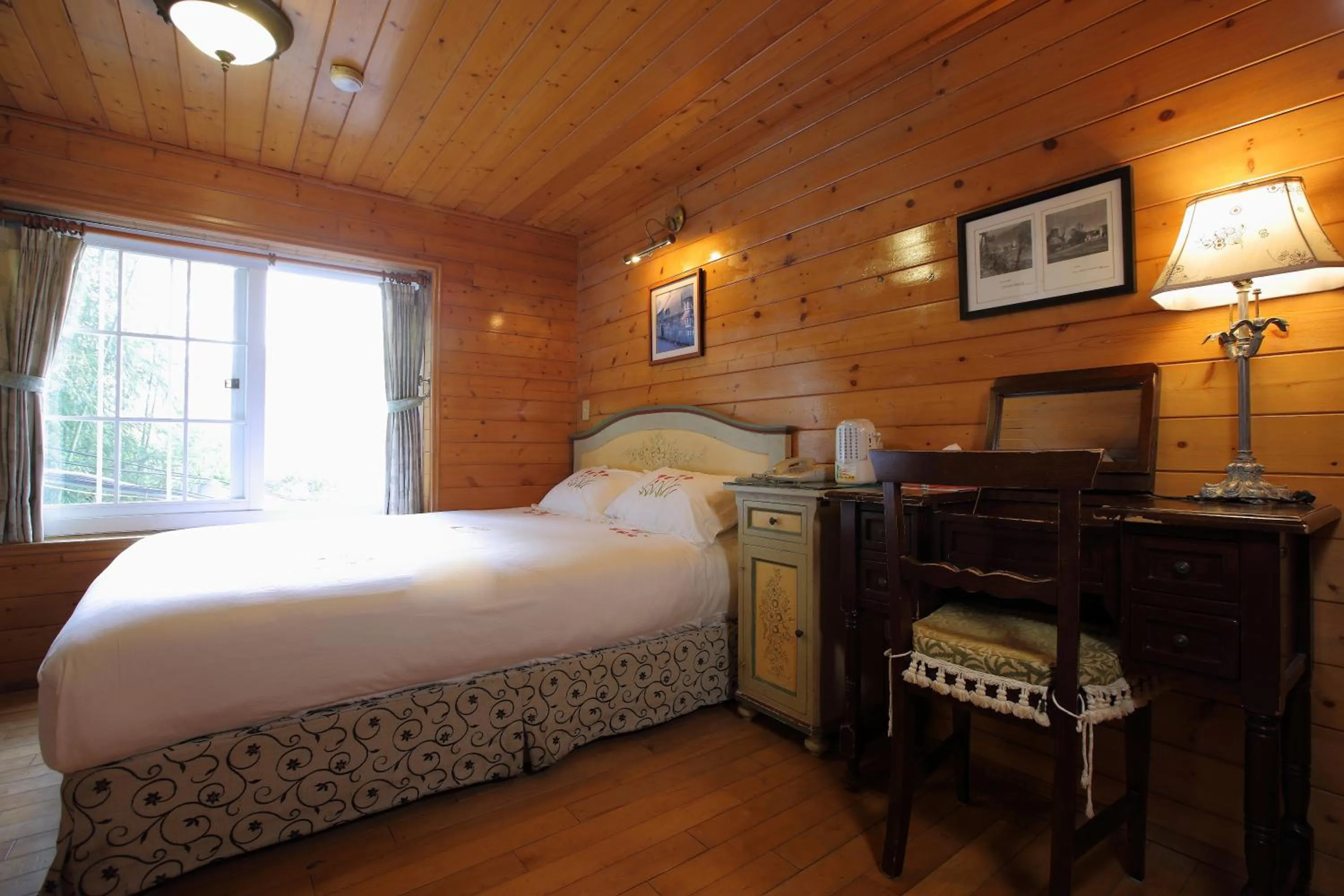 Bed in Cingjing Hanging Garden & Resort