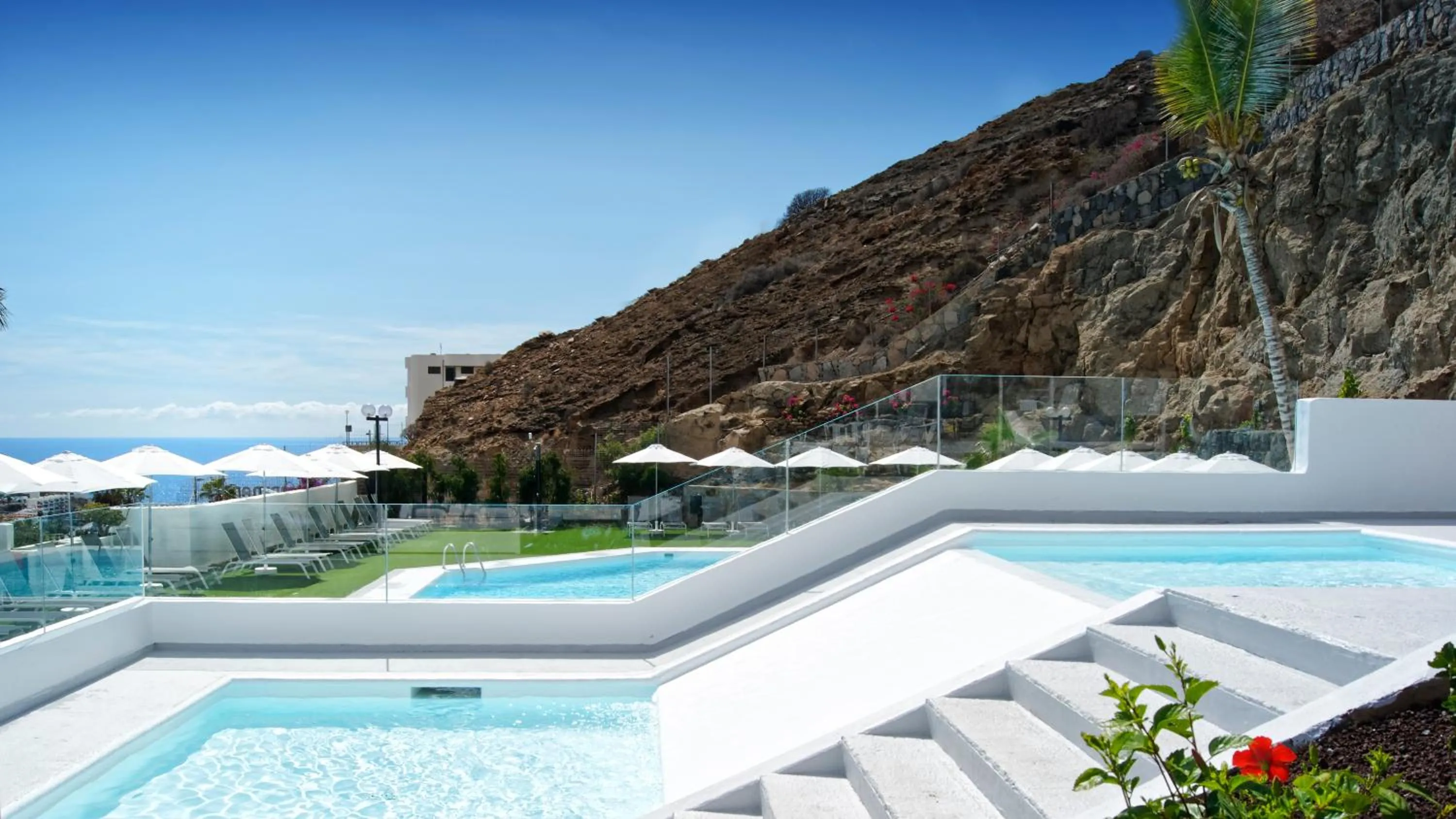 Pool view, Swimming Pool in Canaima