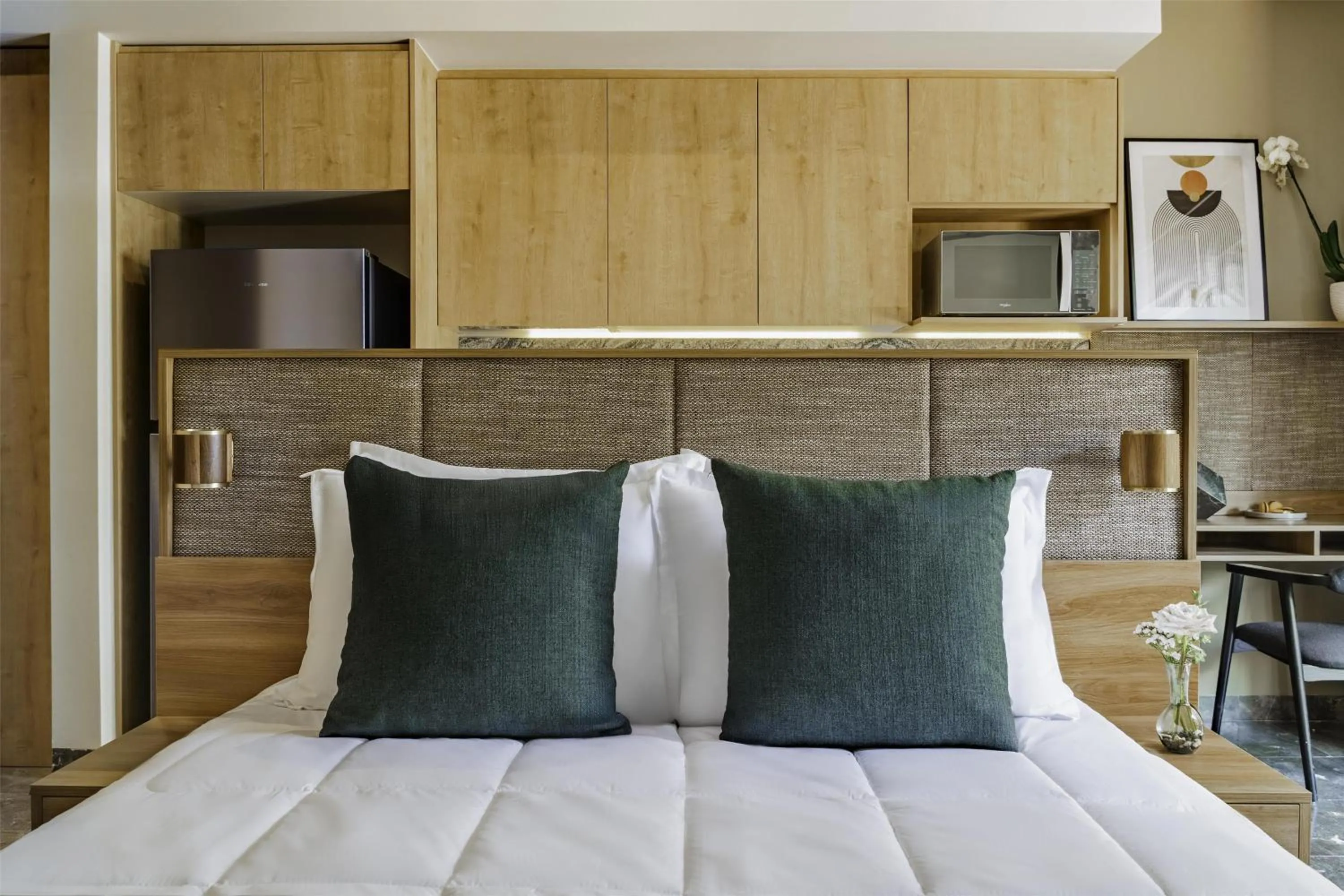Dual Studio Connecting Rooms (2 Adults + 2 Children) in NH Guadalajara Studios