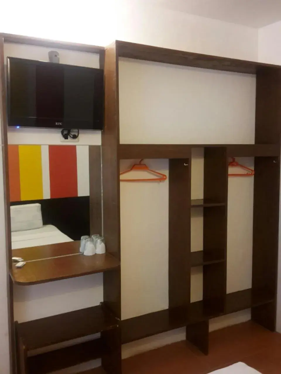 Standard Hive in Travelbee Heritage Inn Standard Hive in Travelbee Heritage Inn