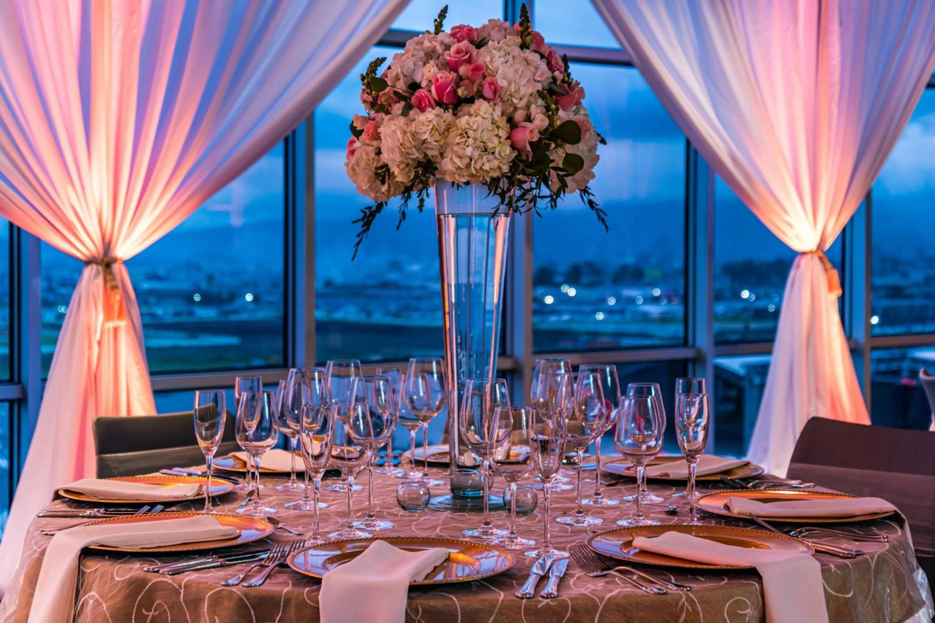 Banquet/Function facilities in Courtyard by Marriott Bogota Airport