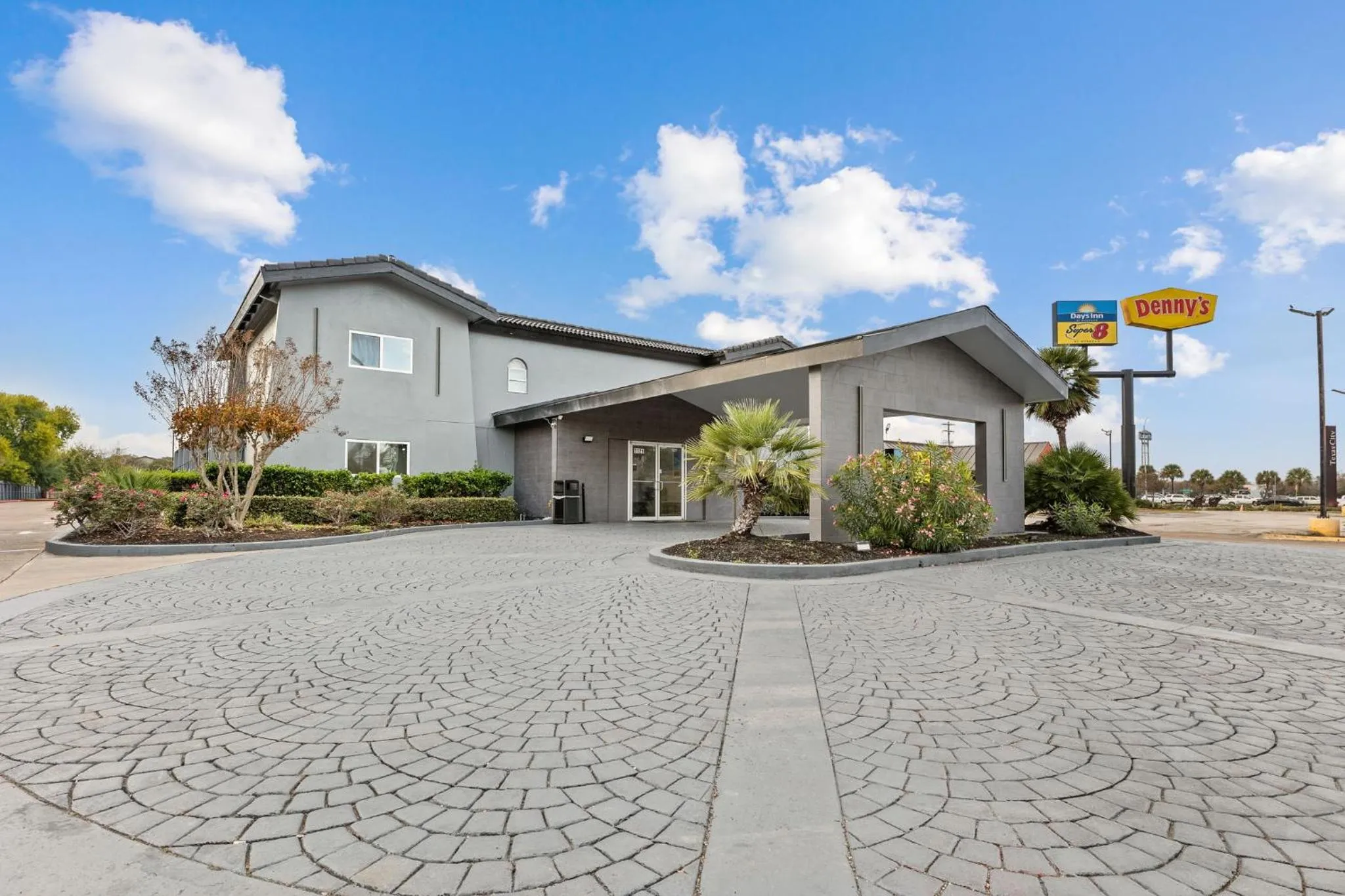 Super 8 by Wyndham Texas City