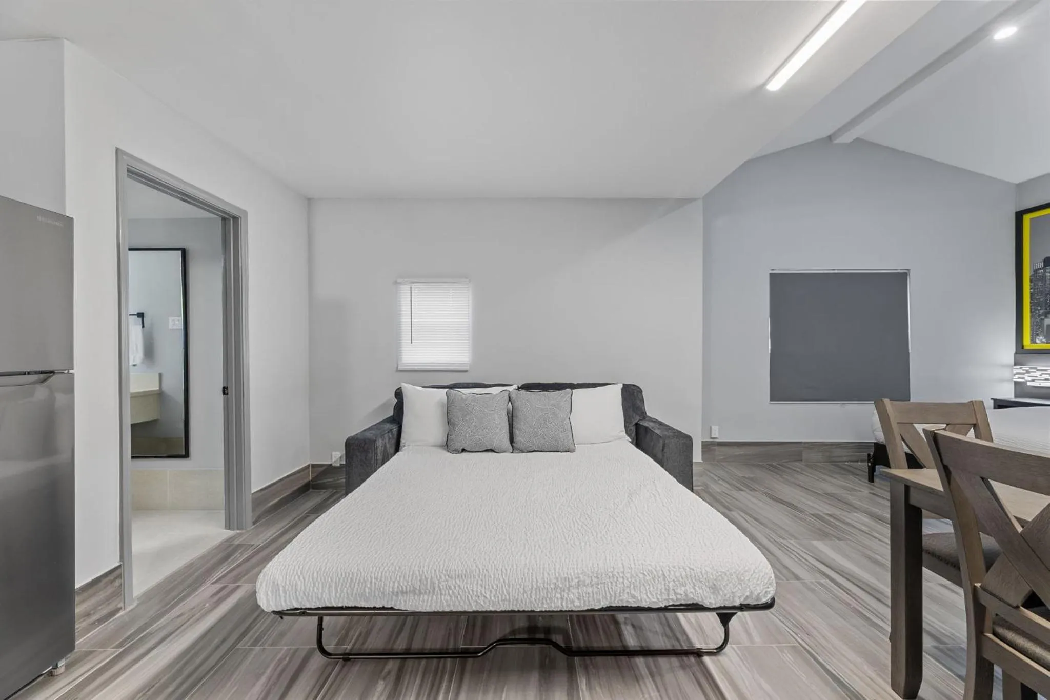 Bed in Super 8 by Wyndham Texas City