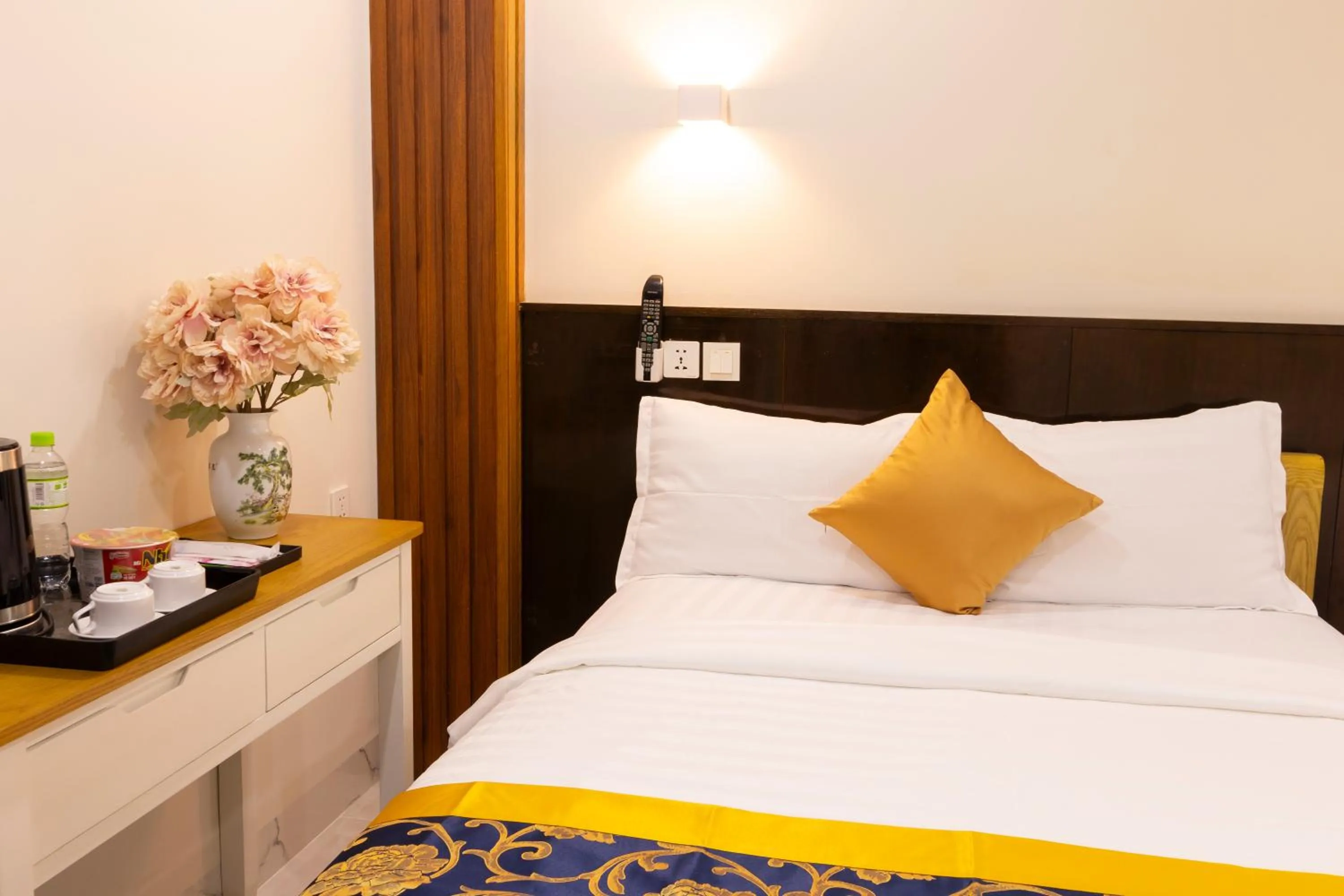 Bed in Atana Saigon Boutique Hotel II