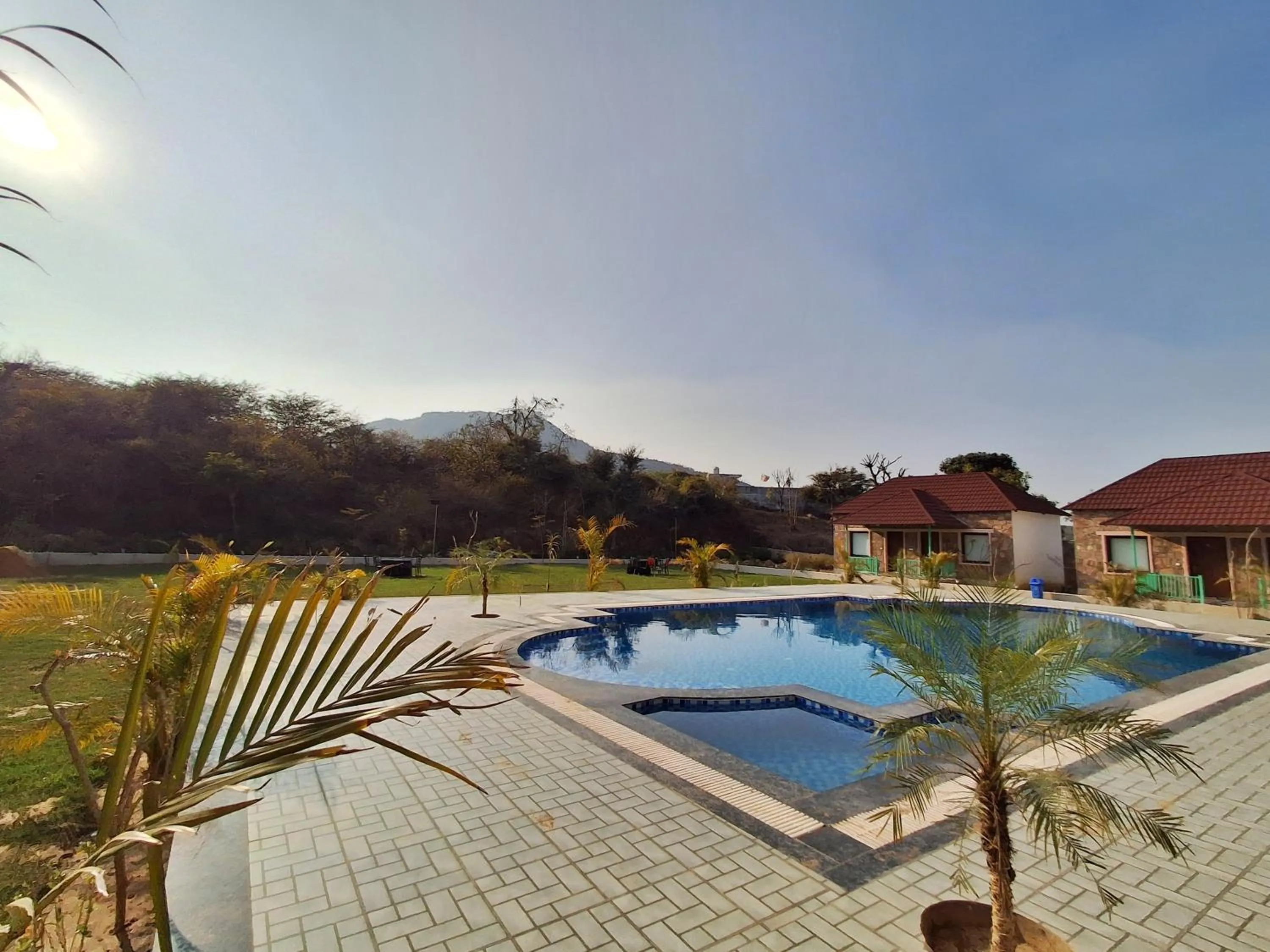 Swimming pool in Orchard Hills Resorts