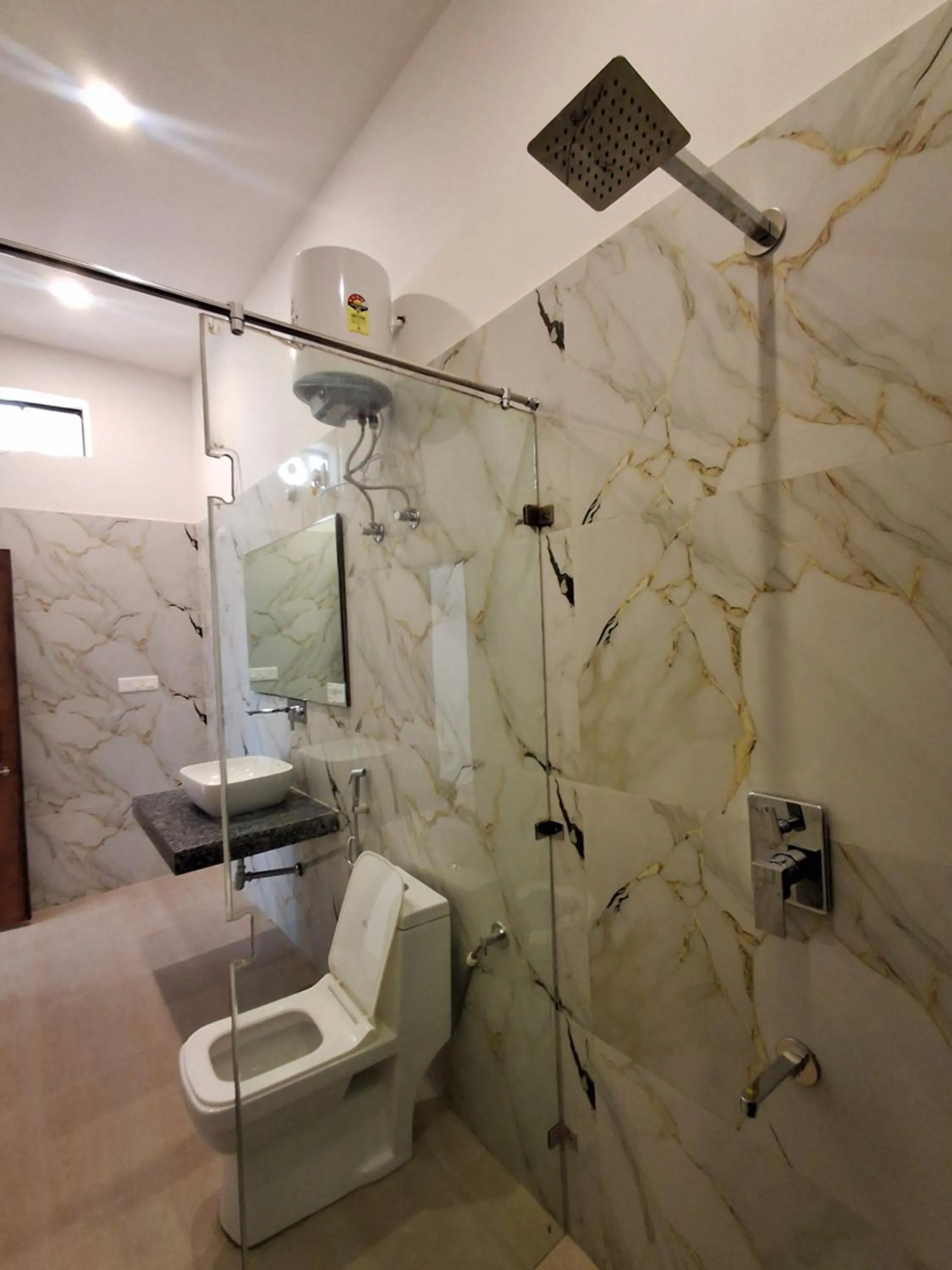Shower in Orchard Hills Resorts