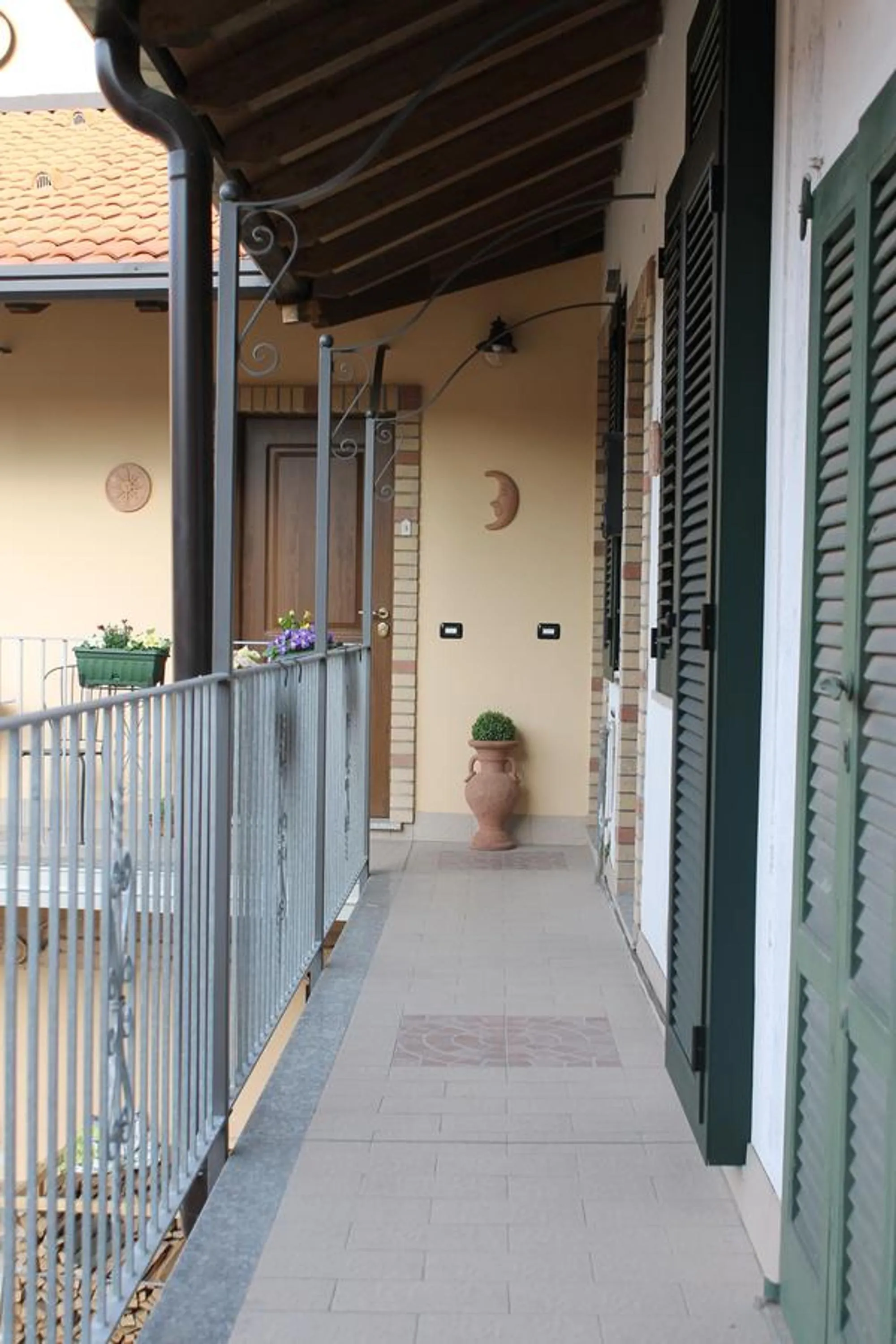 Facade/entrance in Le Camere Di Aladino