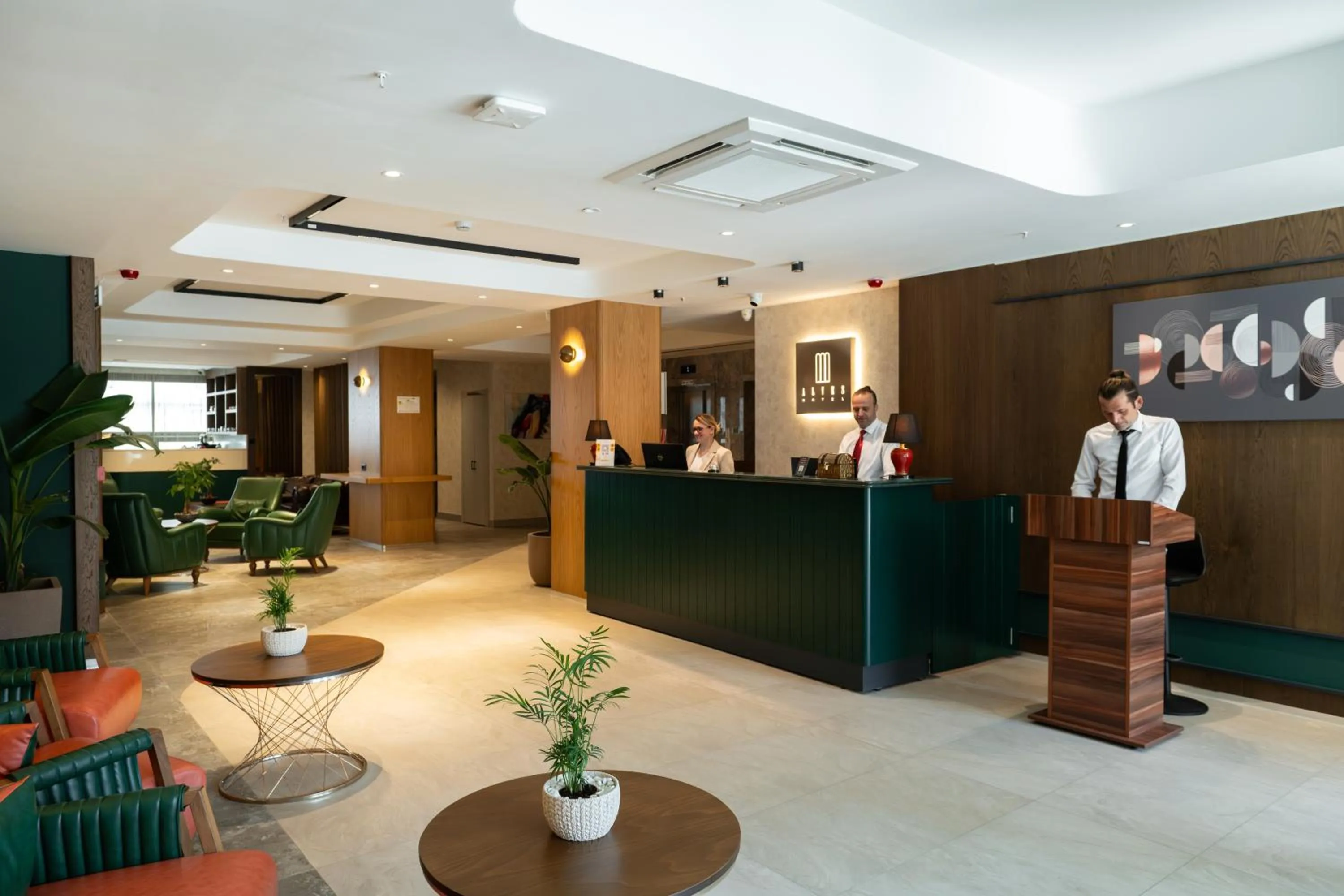 Staff in Alves Hotel