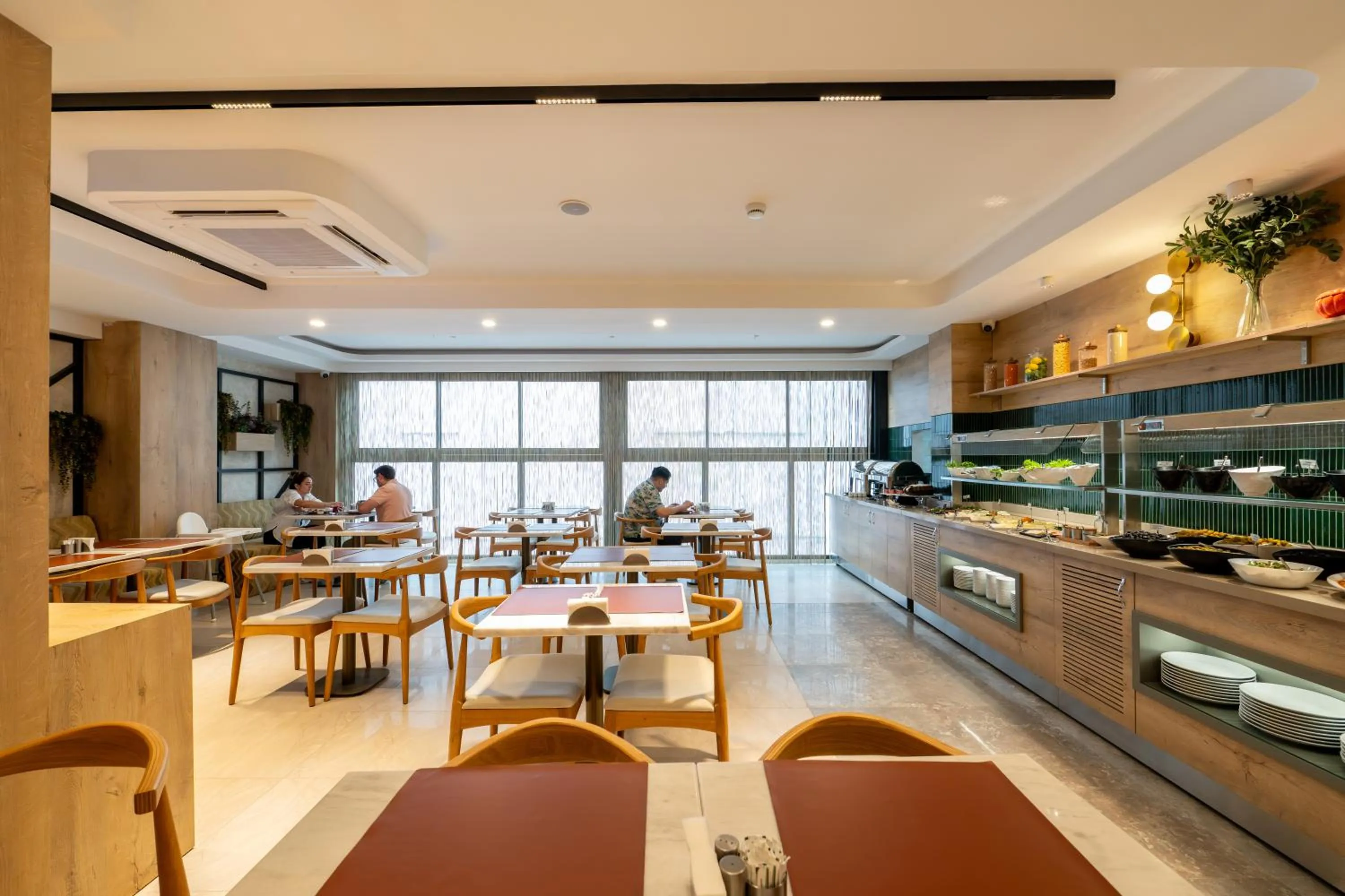 Restaurant/places to eat in Alves Hotel