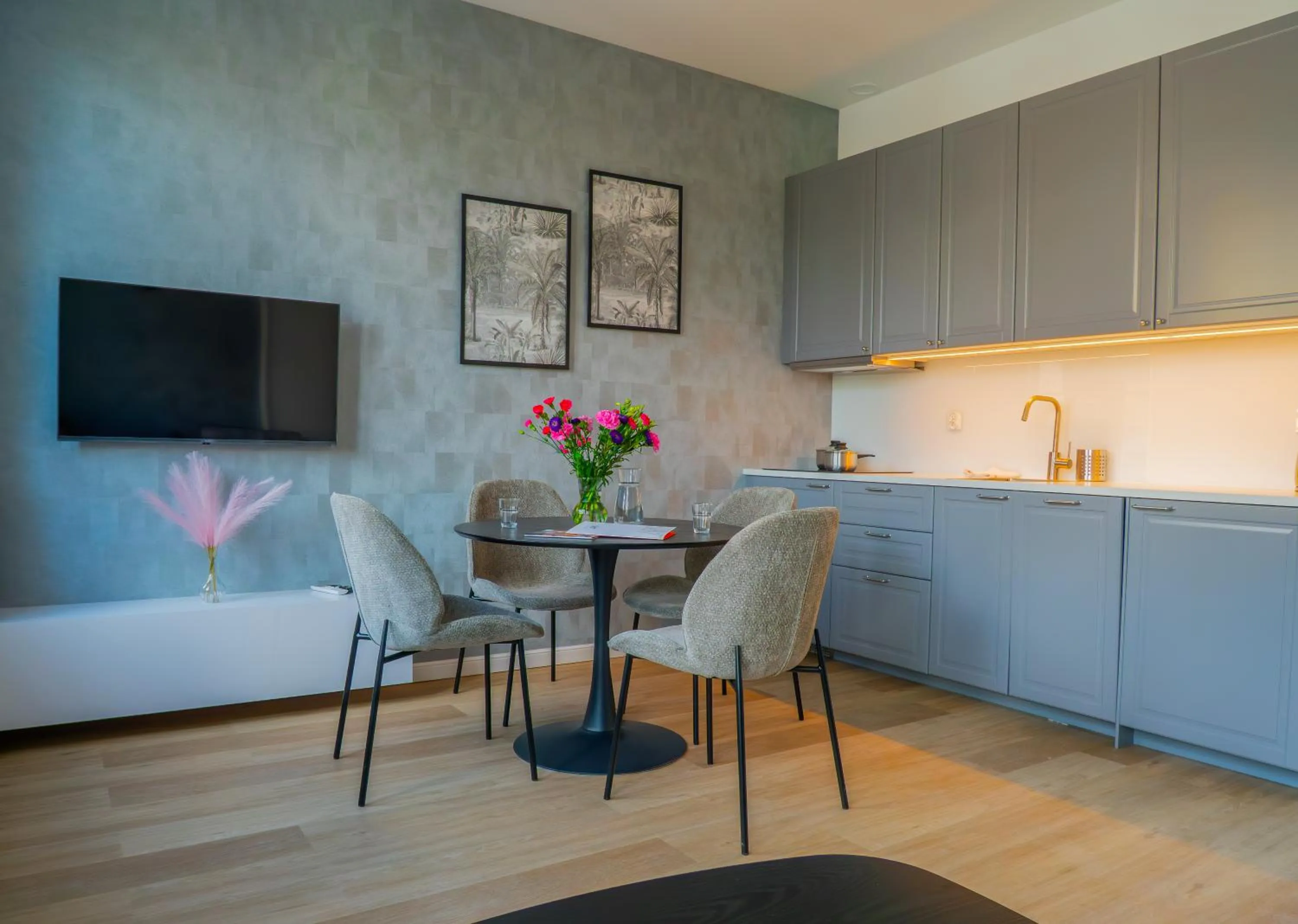 TV and multimedia in Długa 17 Residence