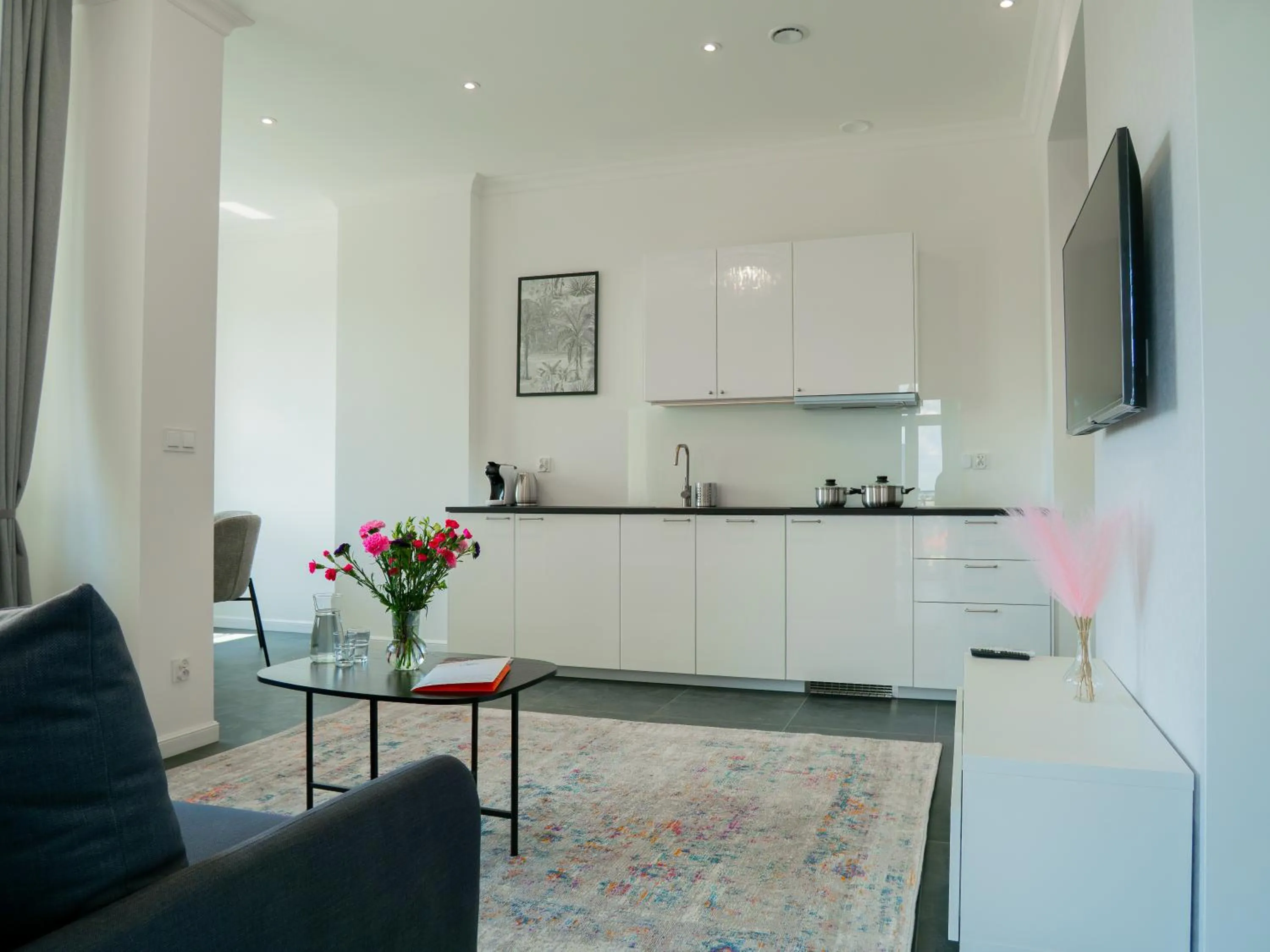 TV and multimedia in Długa 17 Residence