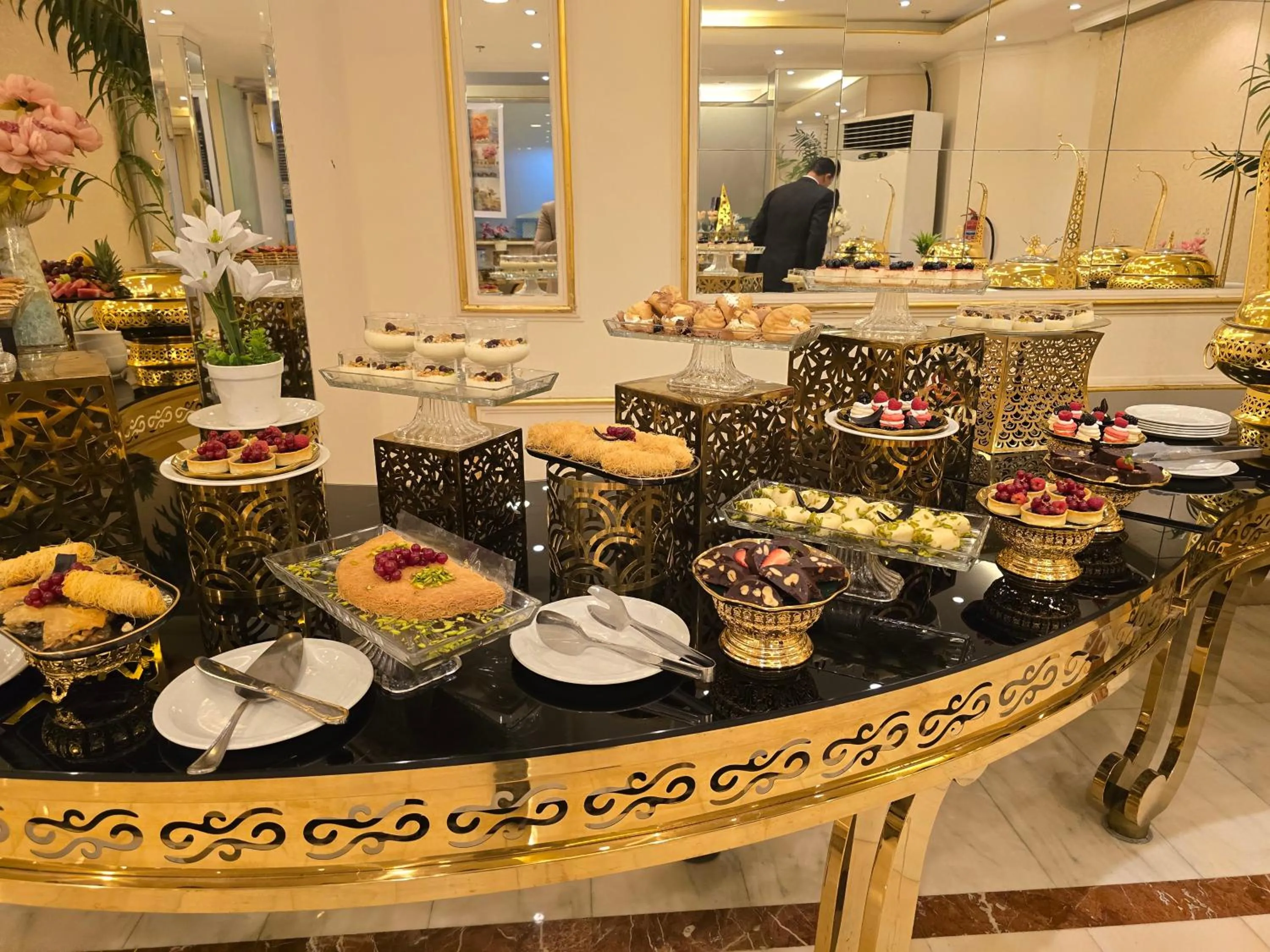 Food and drinks in Taj Celine Hotel