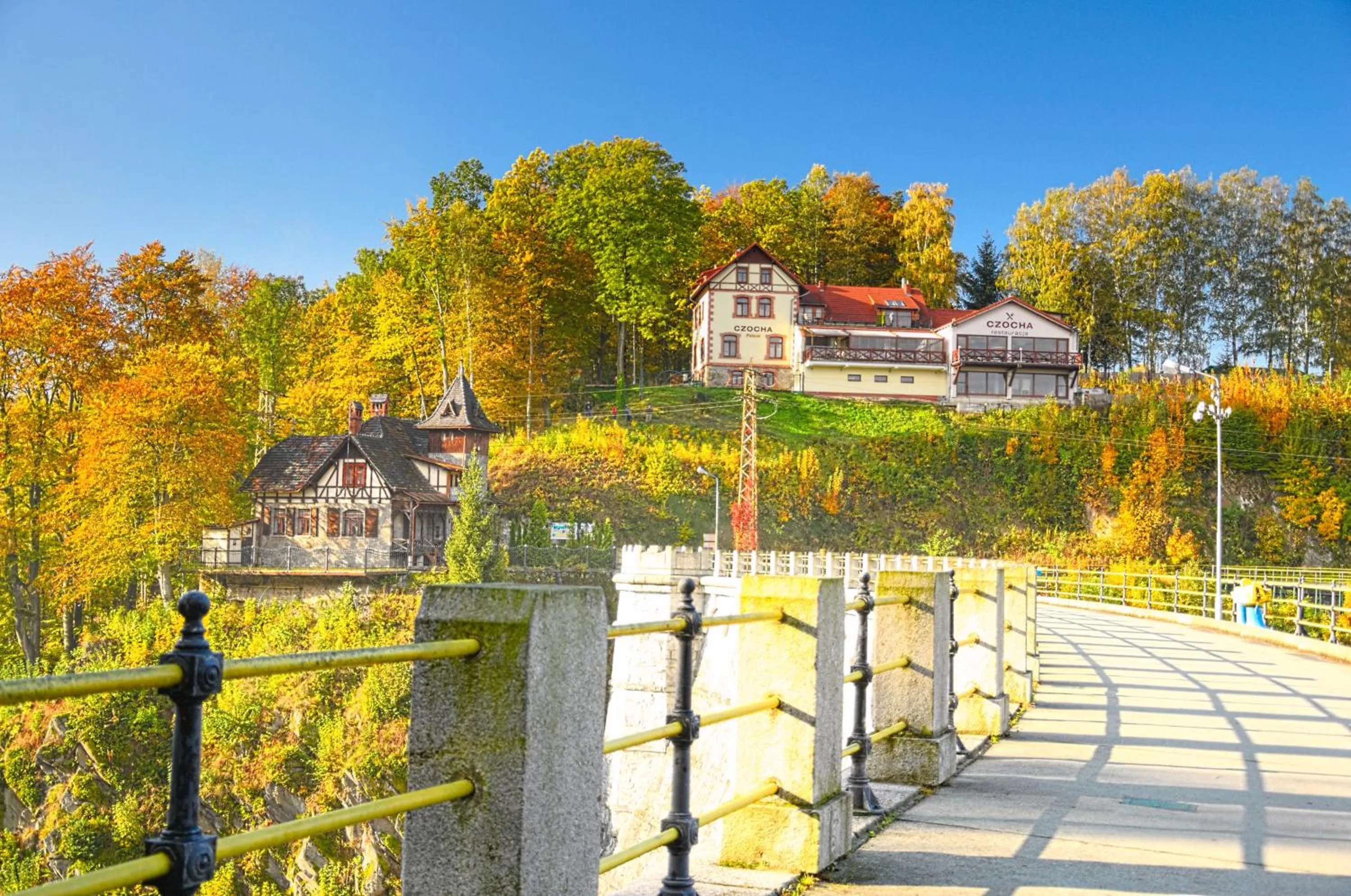 Property building in Czocha Palace&Czocha Camping - OR Czocha