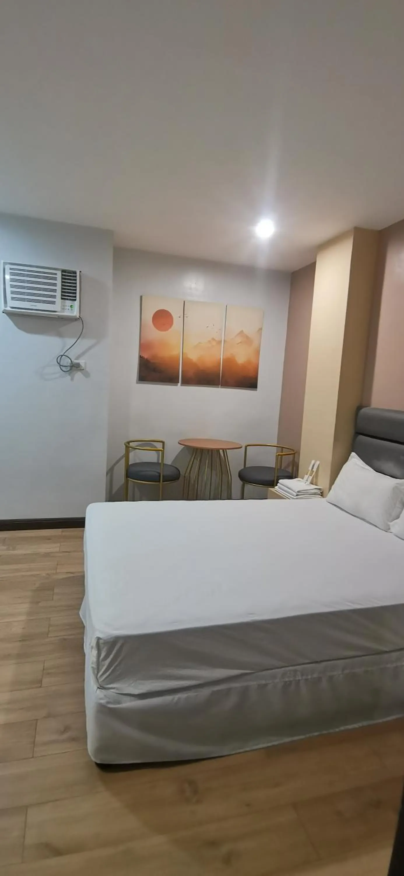 Bedroom, Bed in Dancenter Boss Hotel Near Clark International Airport
