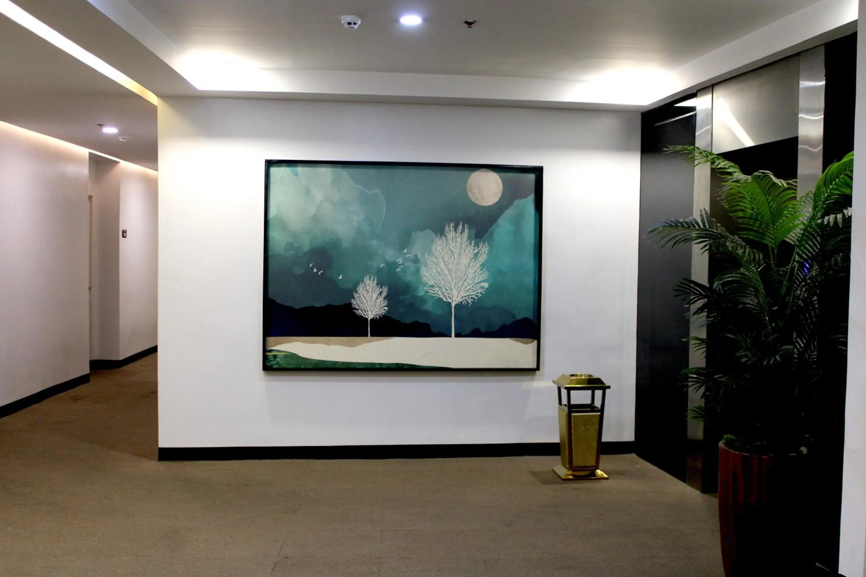 Lobby or reception in Dancenter Boss Hotel Near Clark International Airport