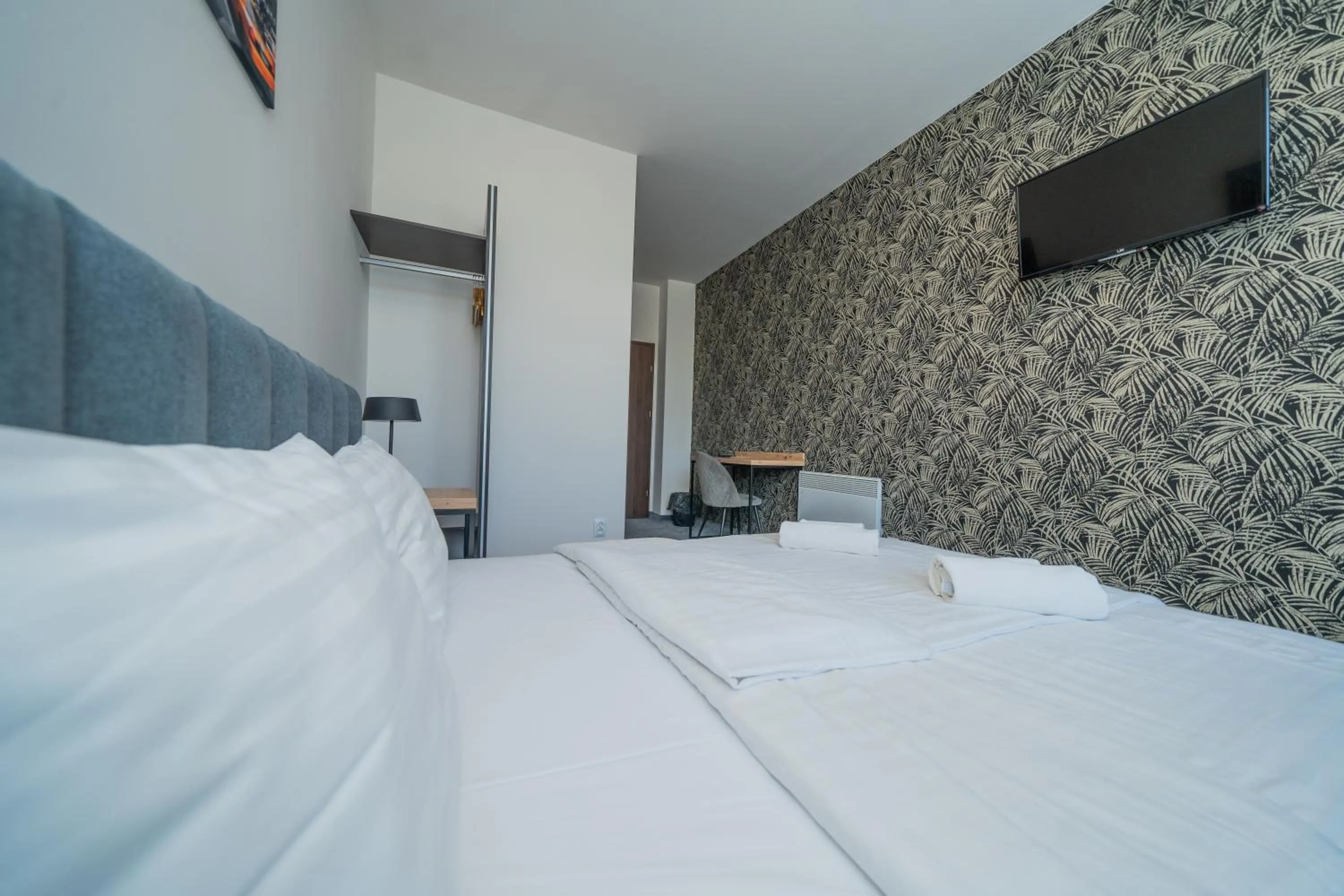 Photo of the whole room, Bed in Kelman Inn Global Nowa Sól