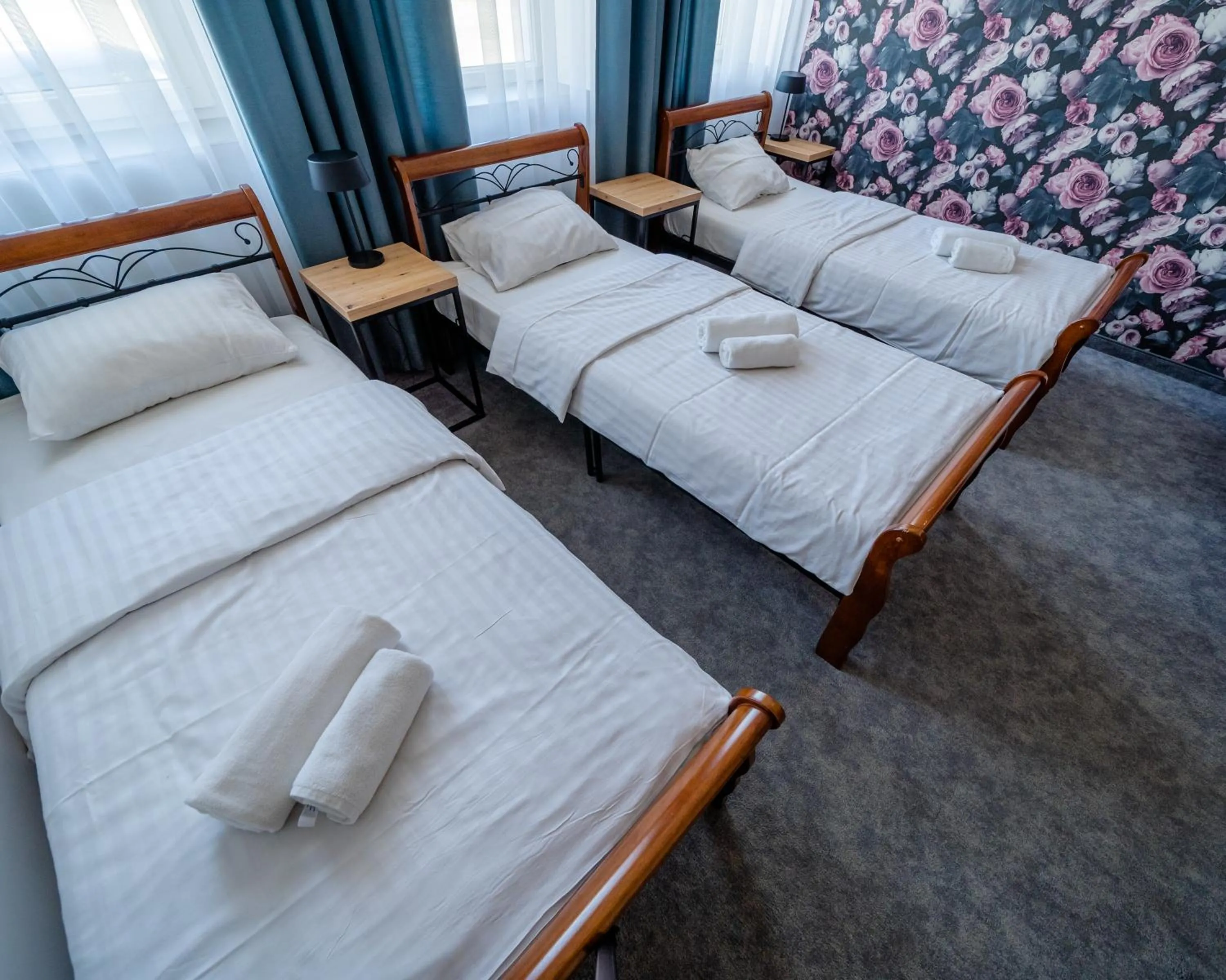 Photo of the whole room, Bed in Kelman Inn Global Nowa Sól