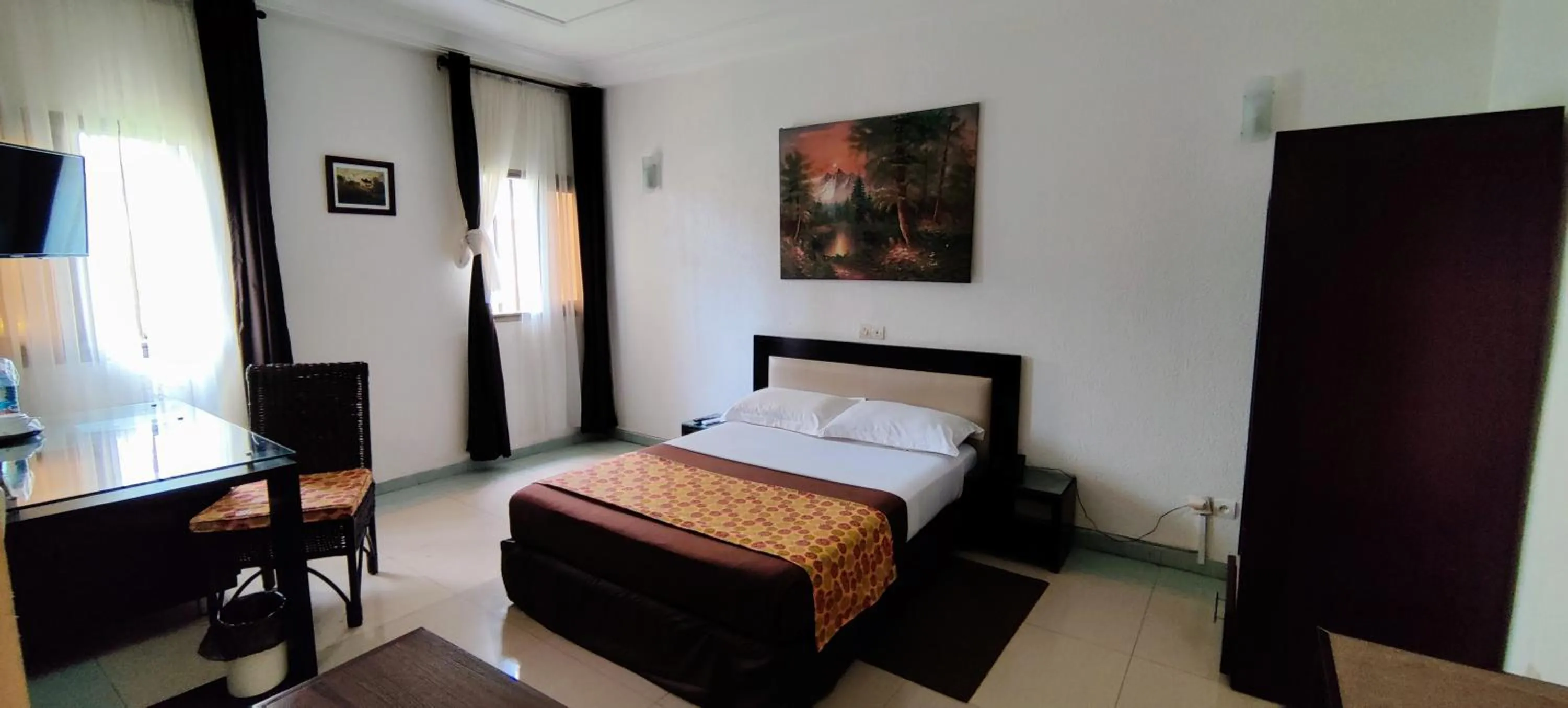 Bed in Hotel le Pelican