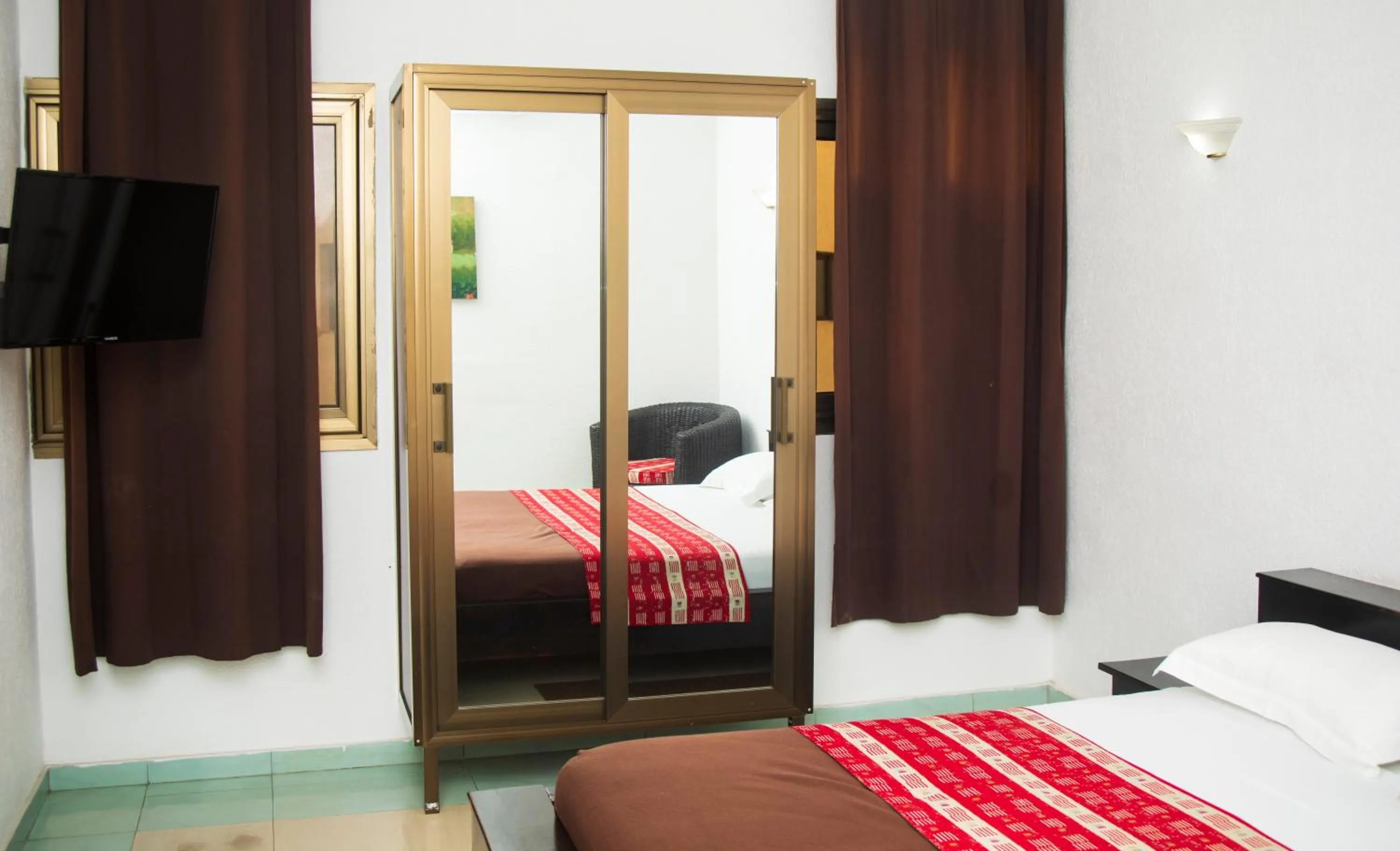 Bed in Hotel le Pelican