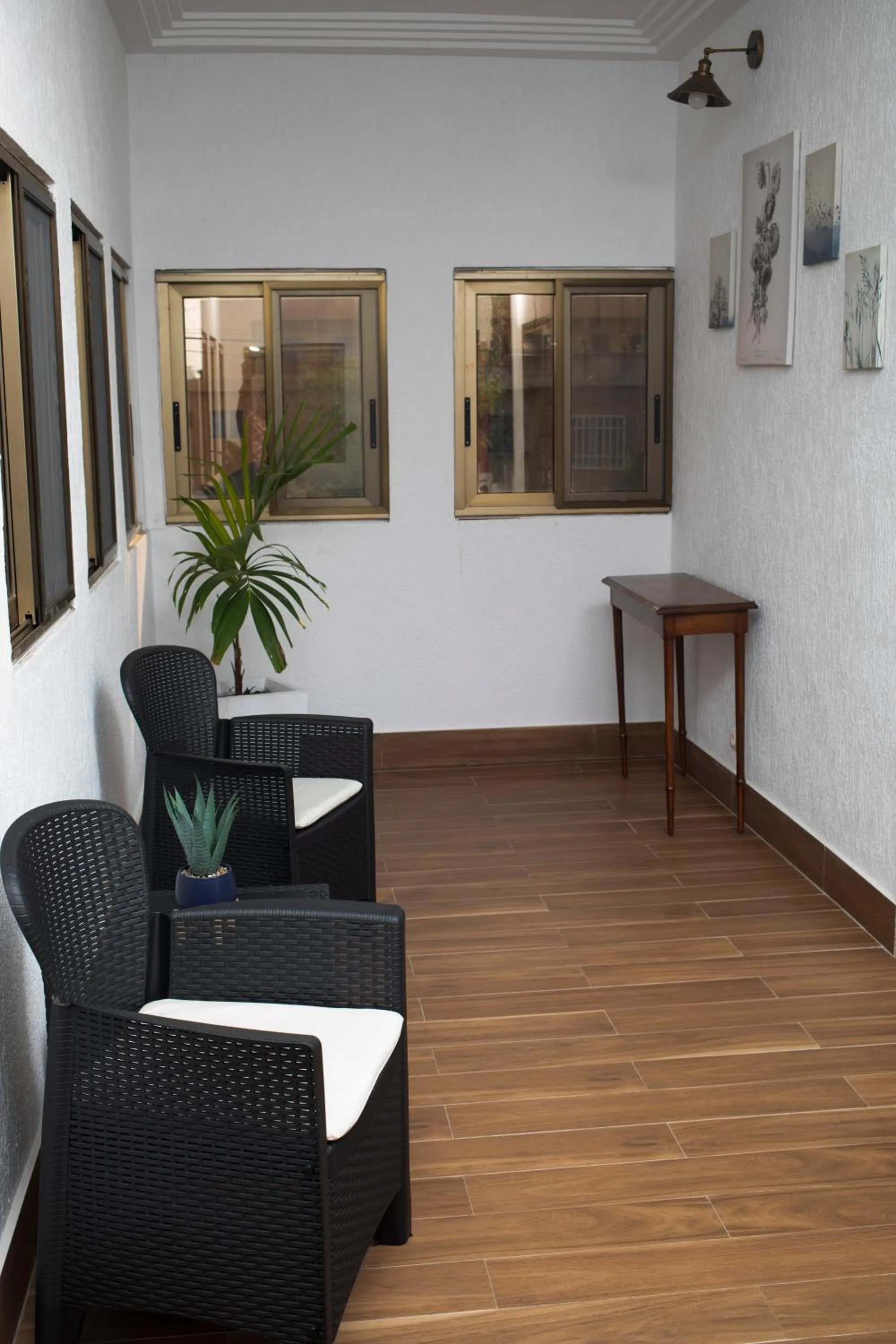 Patio in Hotel le Pelican