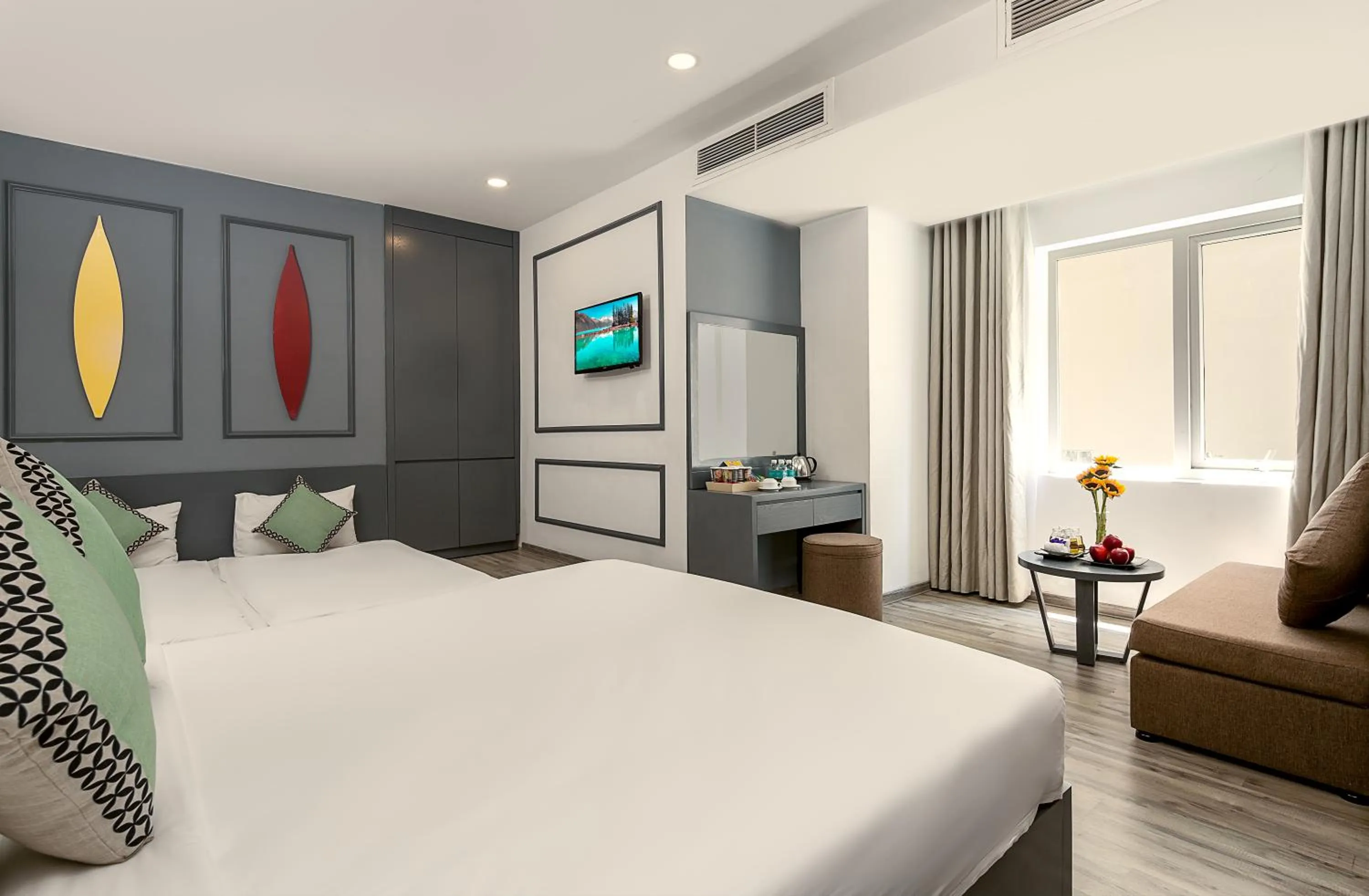 Bed in Le House Boutique Hotel - 100m to the beach