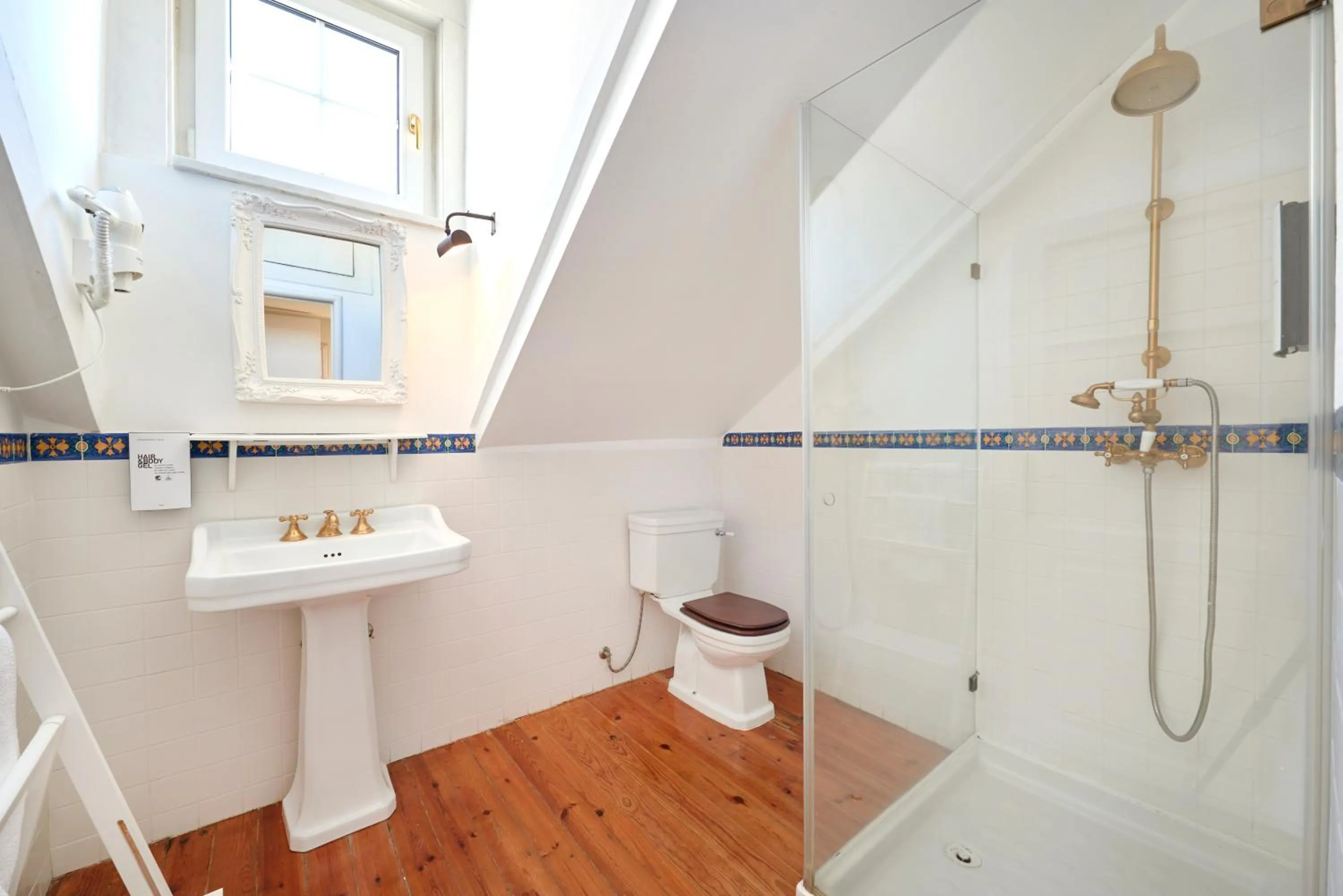 Bathroom in Casa do Mercado Lisboa