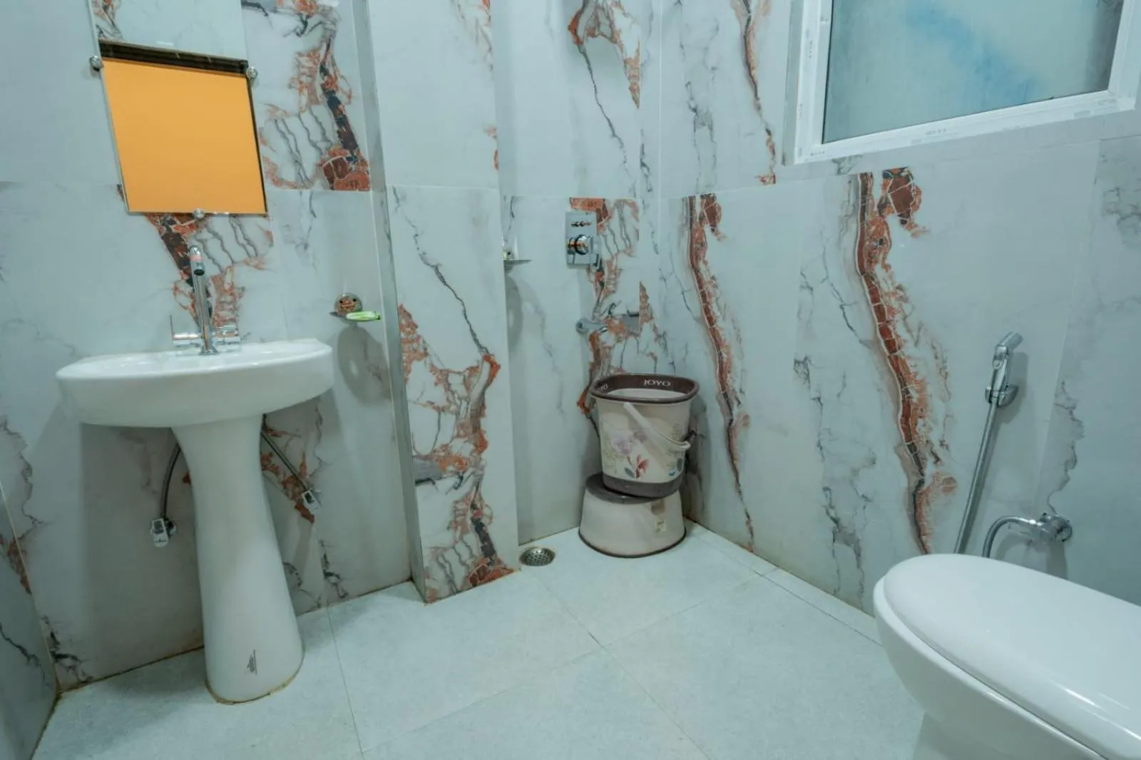 Toilet in Hotel Relax Inn Ganga Rishikesh