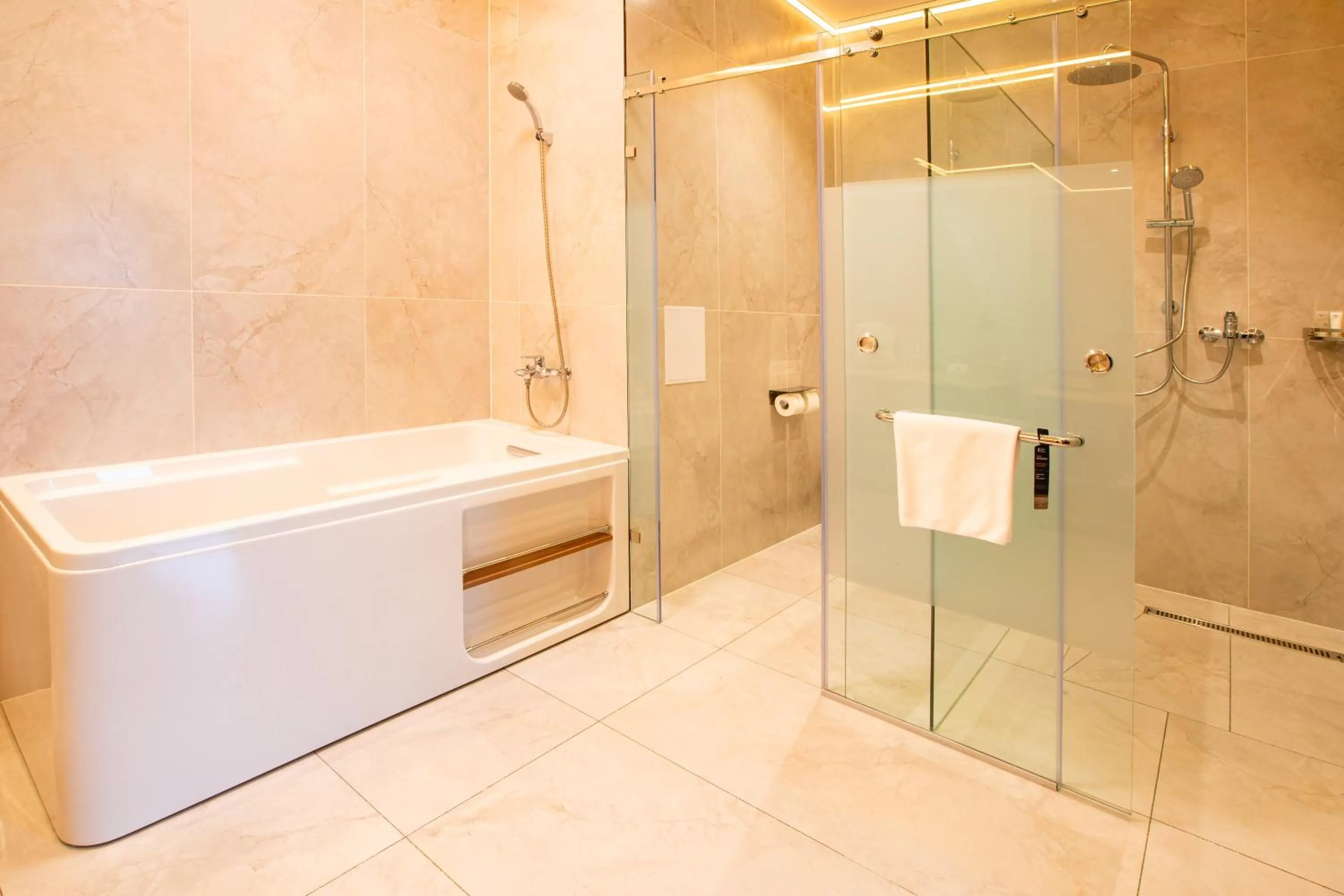 Deluxe Twin Room - single occupancy in Khubilai Hotel Ulaanbaatar