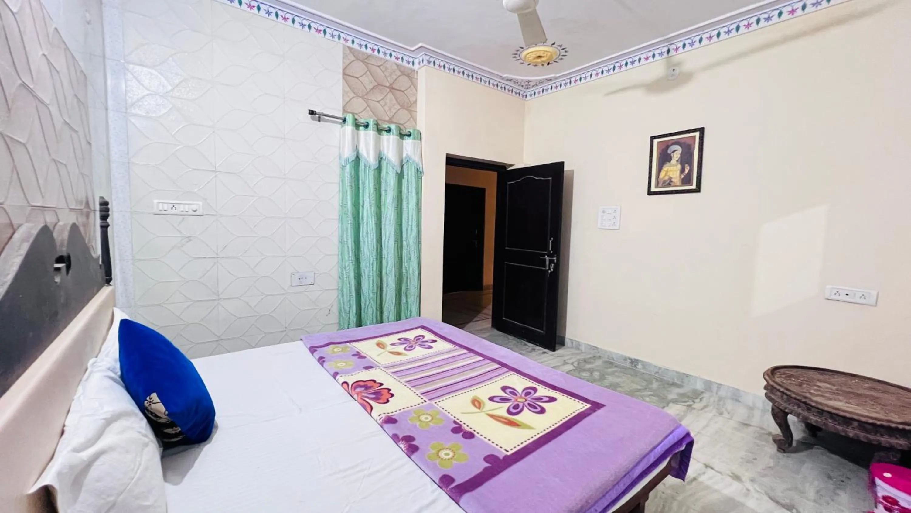 Bed in View lake village boutique