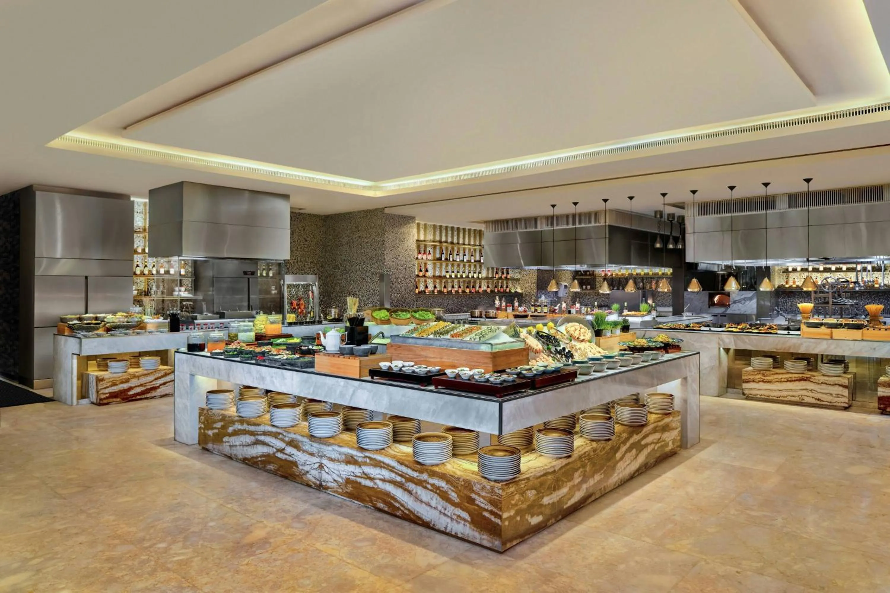 Restaurant/places to eat in Sheraton Grand Jakarta Gandaria City Hotel