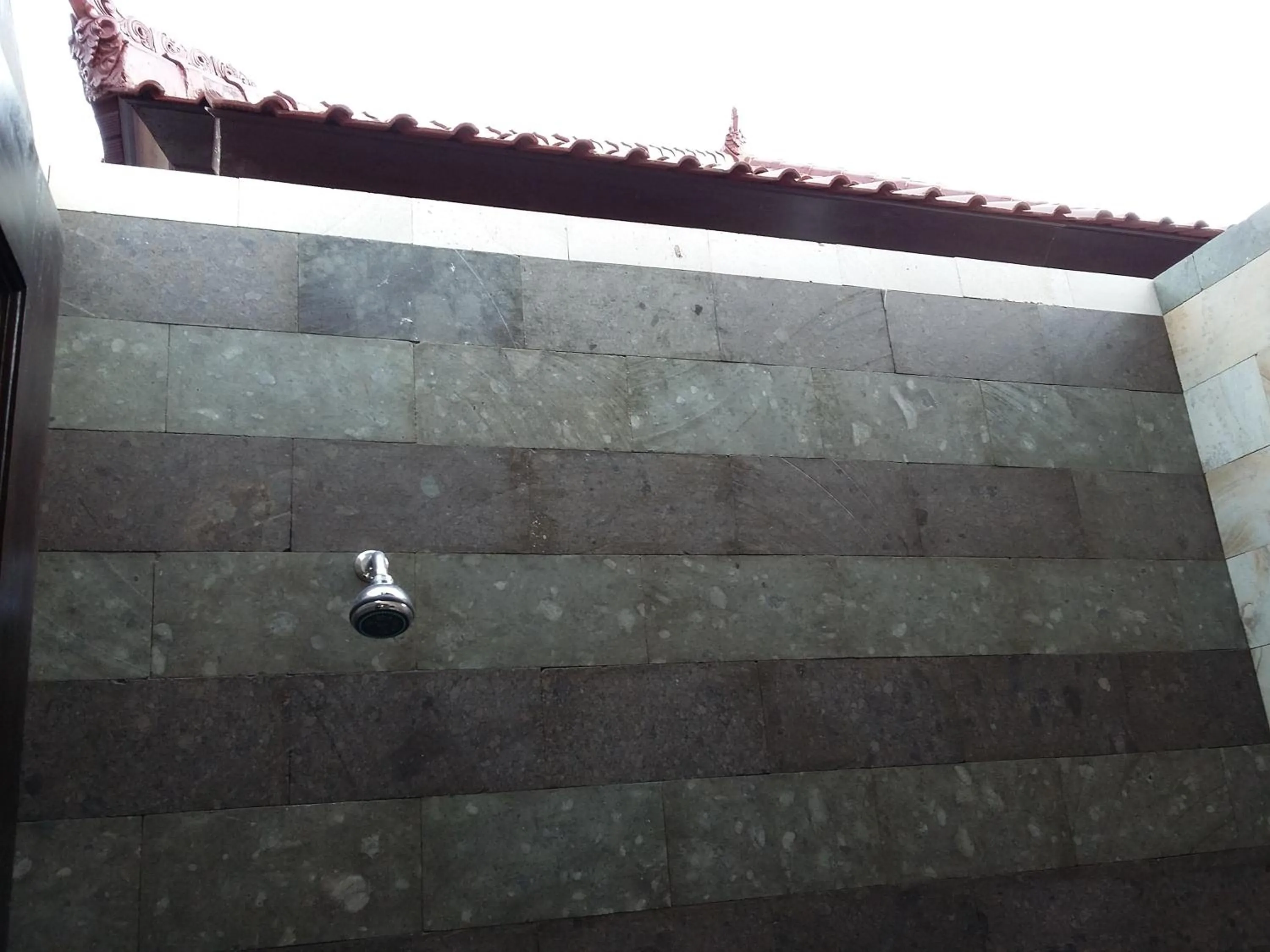 Bathroom in Puri Batu Inn