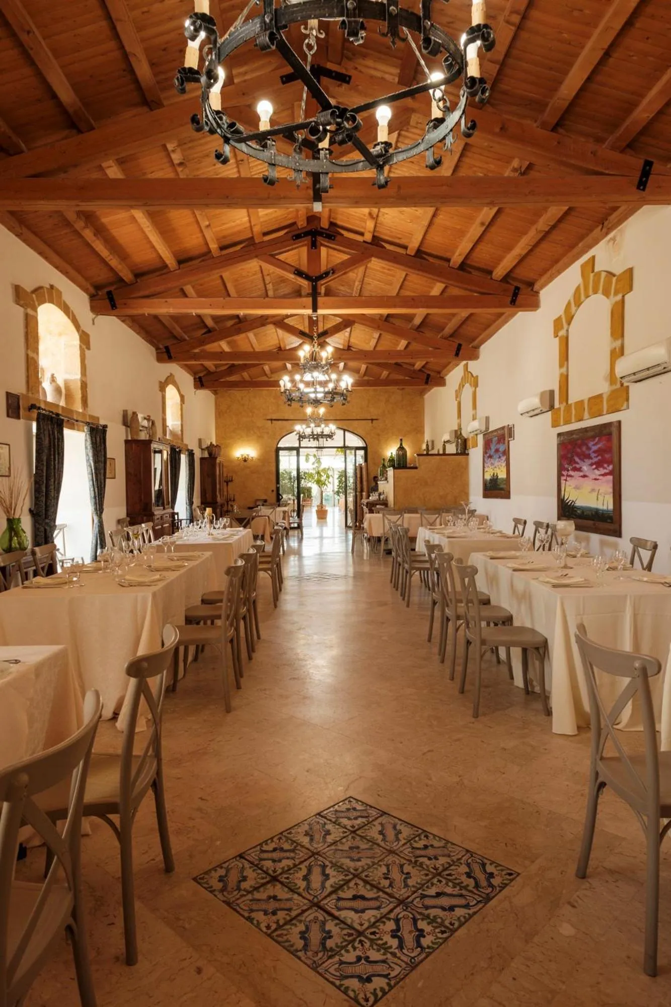 Restaurant/places to eat in Case Di Latomie