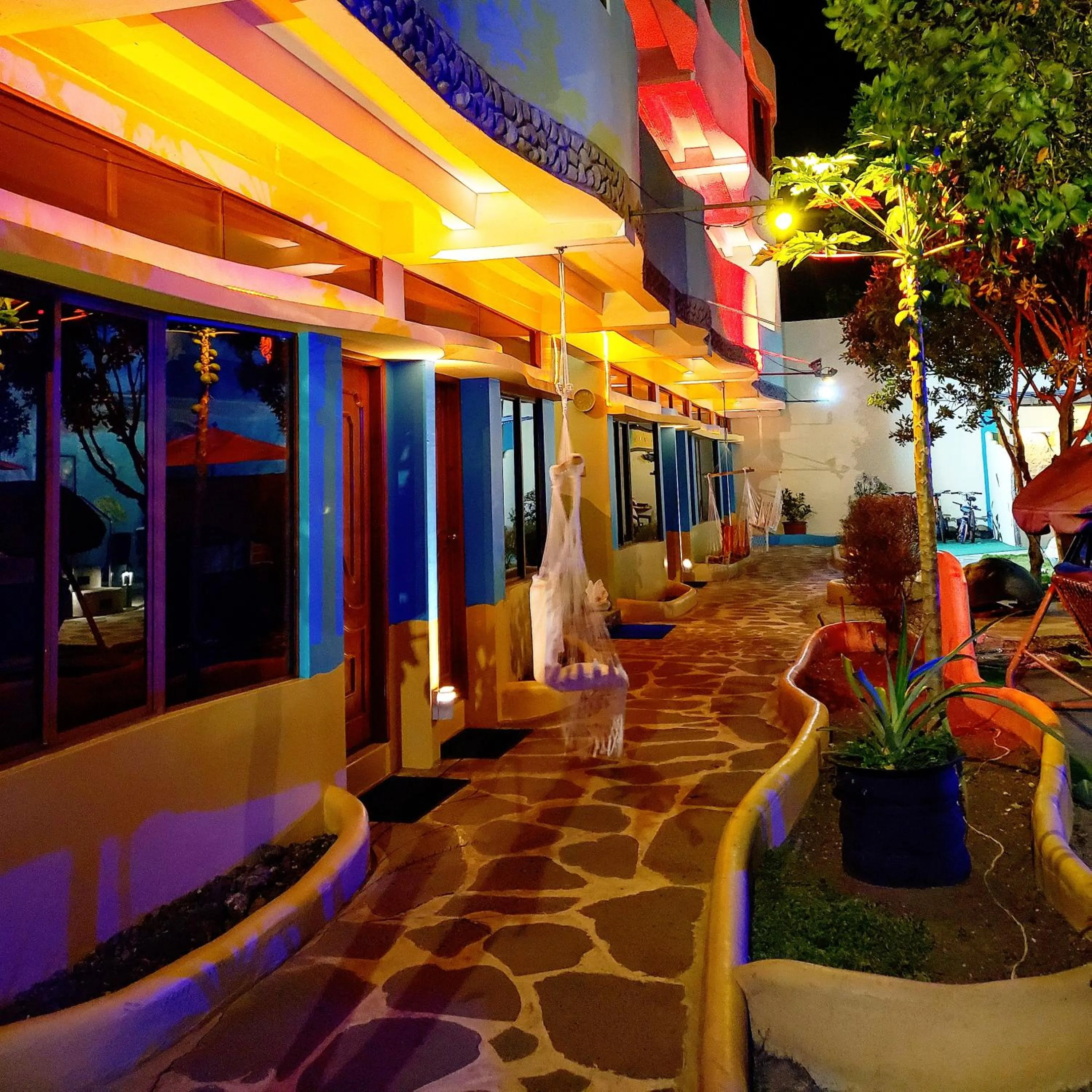 Facade/entrance in Galápagos Eco Friendly